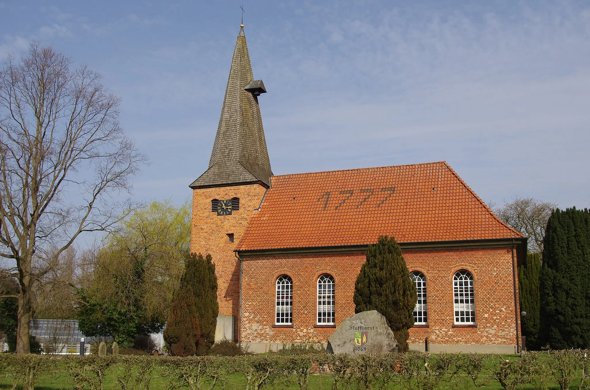 Photo showing: Kirche, Pfarrkirche in 27254 Staffhorst, Baudenkmal