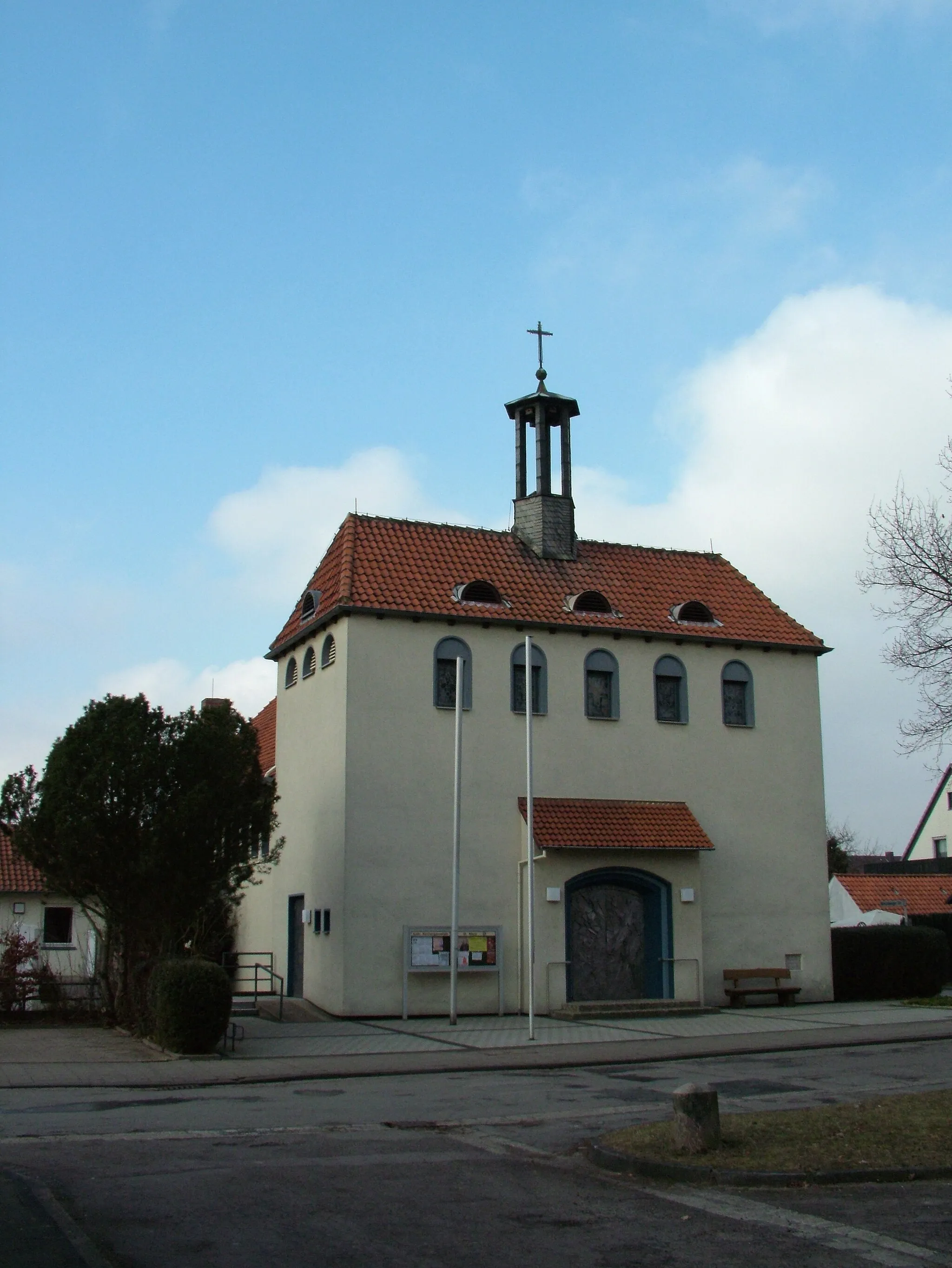 Photo showing: Pattensen, Germany, the cath. church