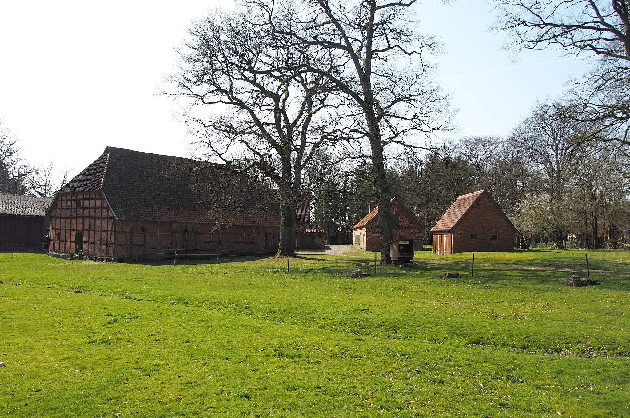 Photo showing: Denkmalgeschützter Bauernhof in Westenholz (Walsrode)