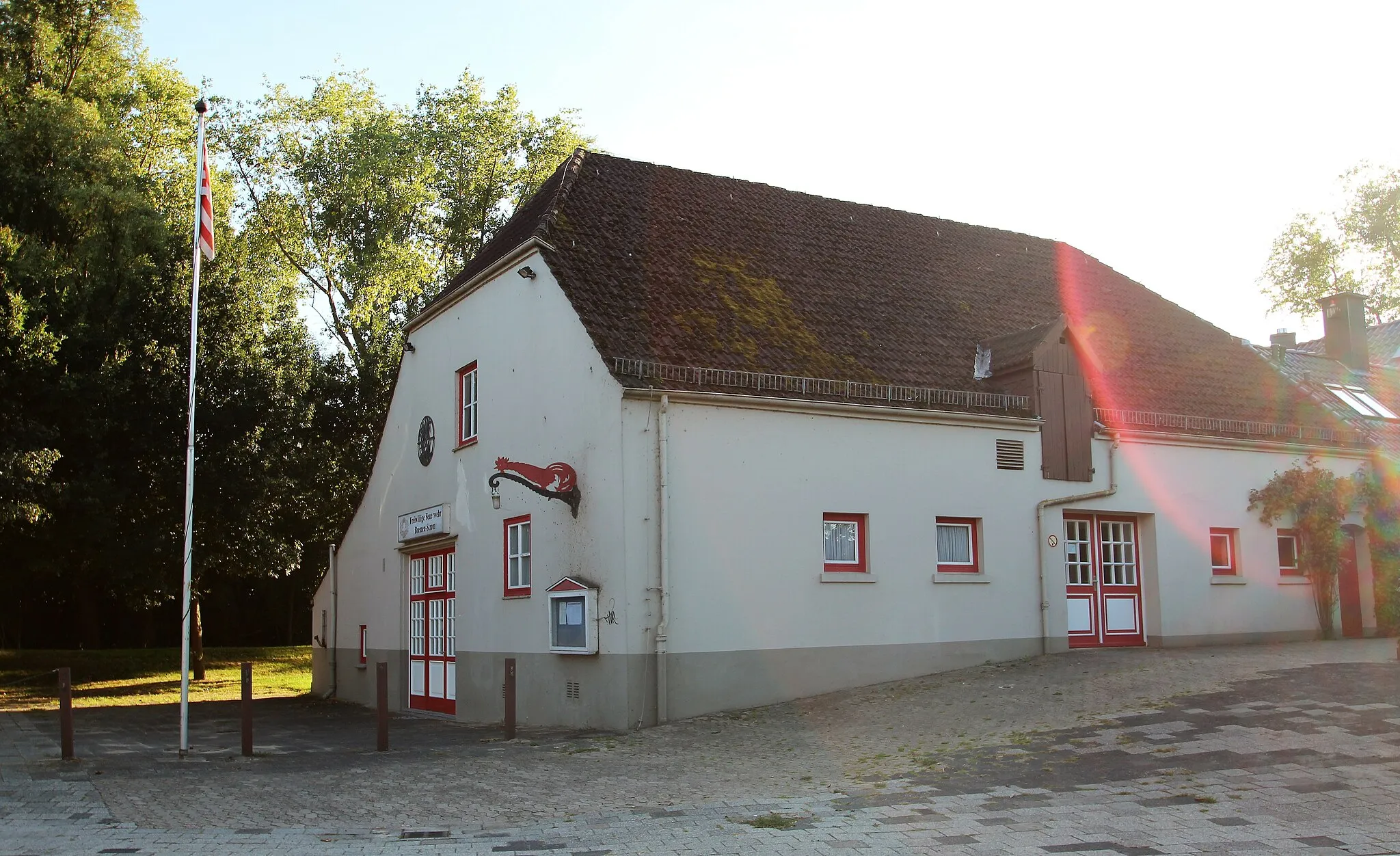 Photo showing: Das Gebäude der Freiwilligen Feuerwehr Bremen-Strom in Bremen-Strom, Stromer Landstraße 20.