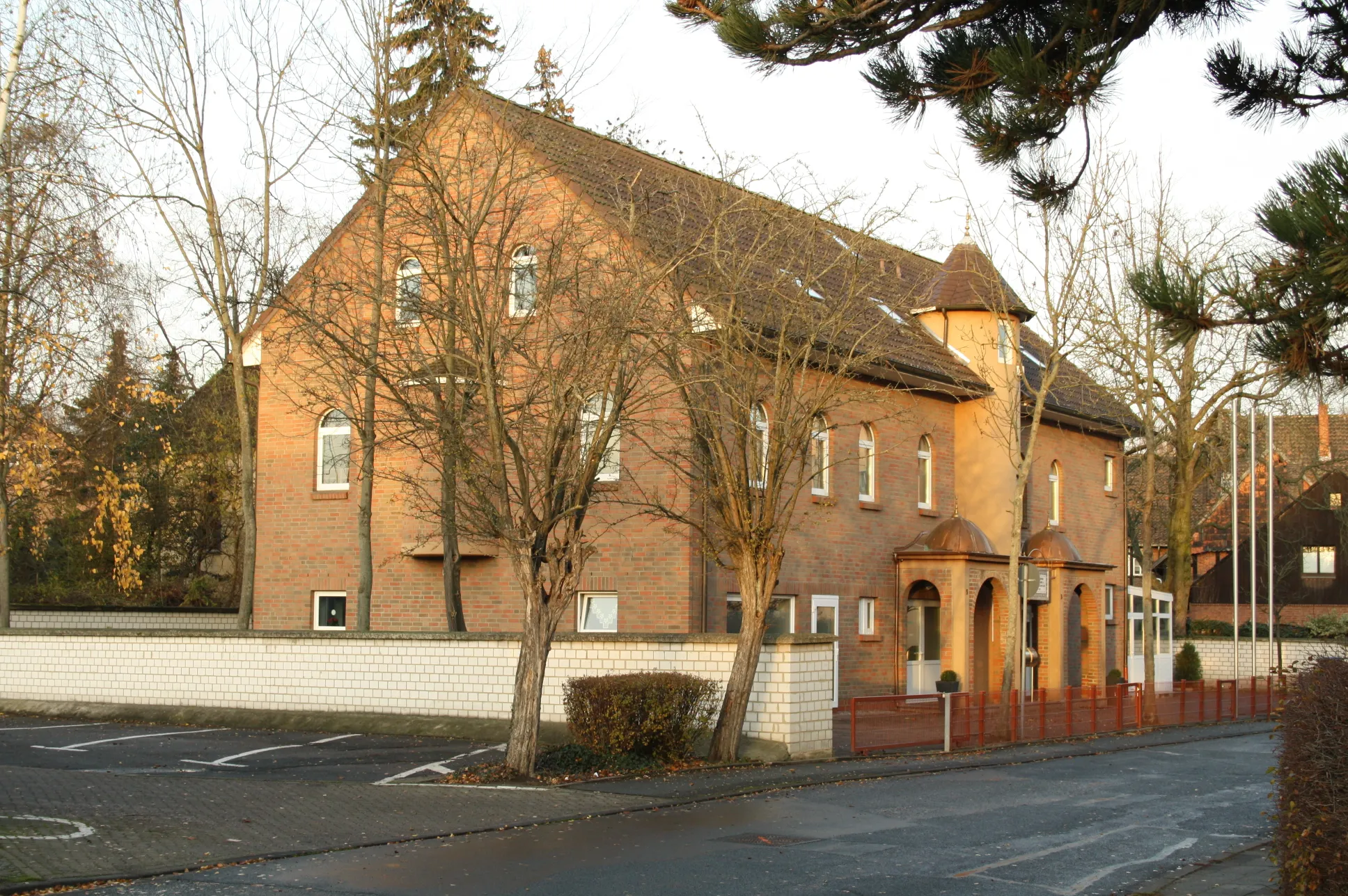 Photo showing: Selimiye-Camii-Moschee; Zum Alten Dorf 3; D-31275 Lehrte