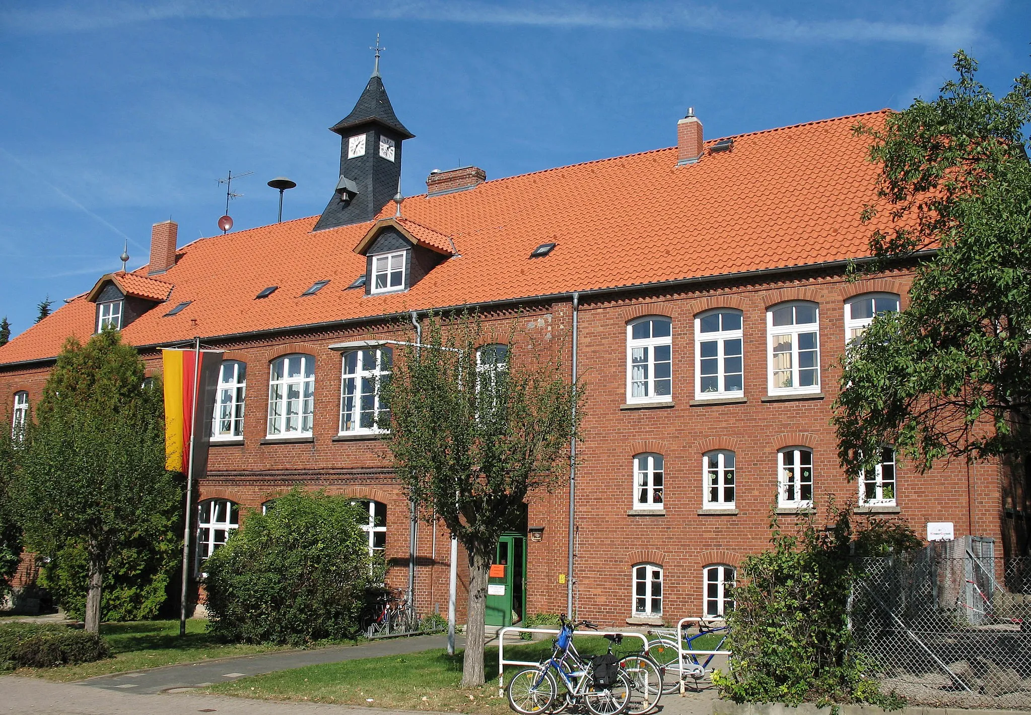 Photo showing: Town Hall in Bredenbeck, Lower Saxony, Germany