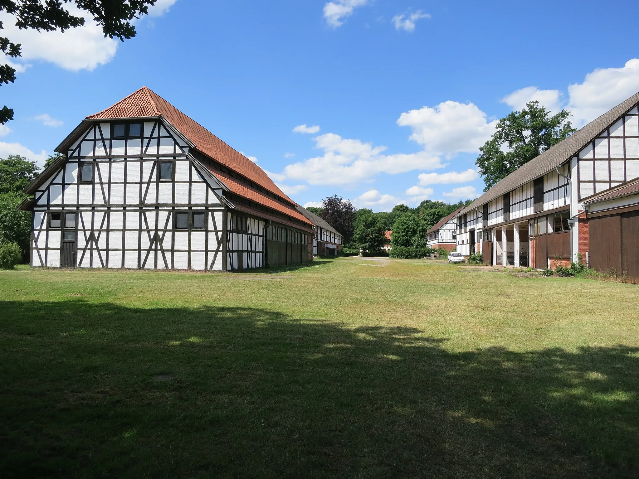 Photo showing: Fachwerkhäuser des Gutshofs Sudweyhe in Weyhe-Sudweyhe im Mühlengrunde