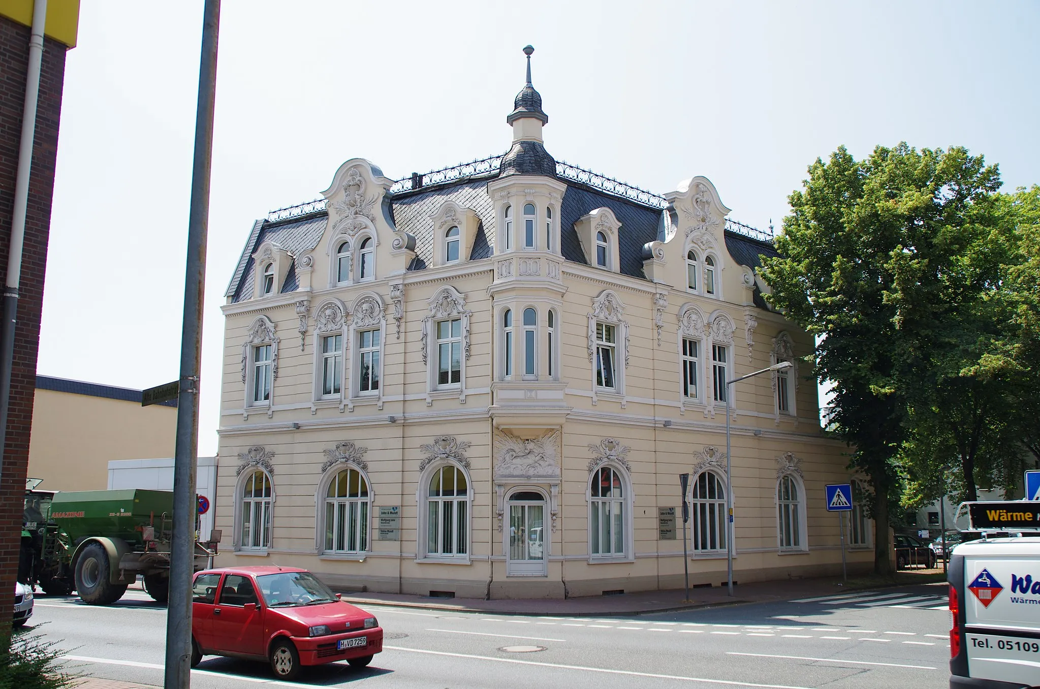 Photo showing: Wunstorf in Niedersachsen. Das Haus in der Straße Georgstraße 1 steht unter Denkmalschutz.