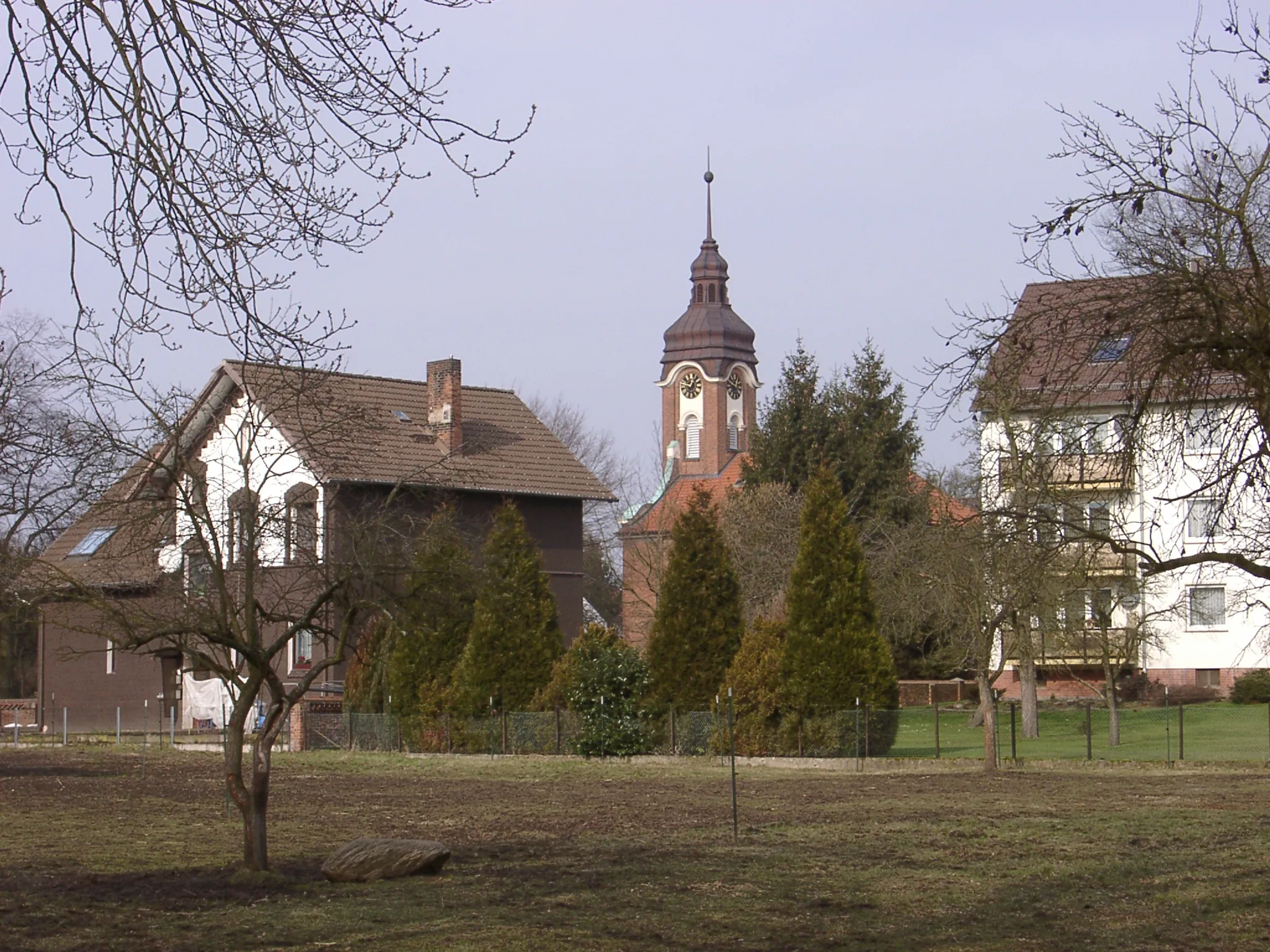 Photo showing: Garbsen - Church in Altgarbsen