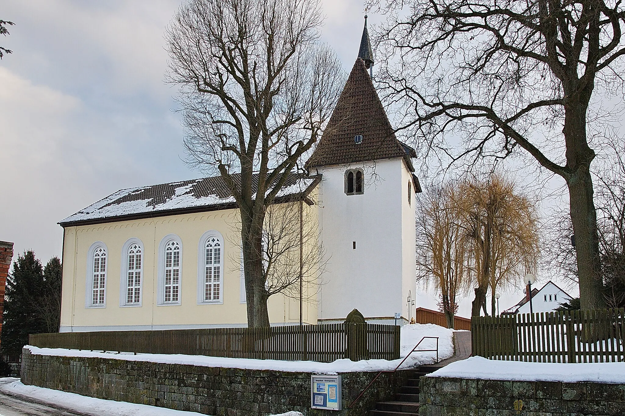 Photo showing: St.-Martins-Kirche in Hachmühlen (Bad Münder), Niedersachsen, Deutschland