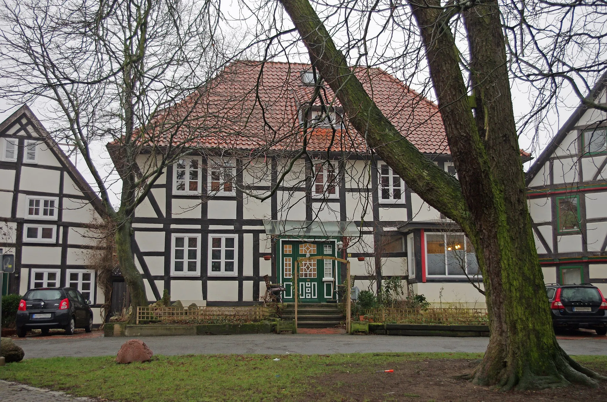 Photo showing: Ronnenberg, Region Hannover in Niedersachsen. Das Haus Am Kirchhof 2 steht unter Denkmalschutz,