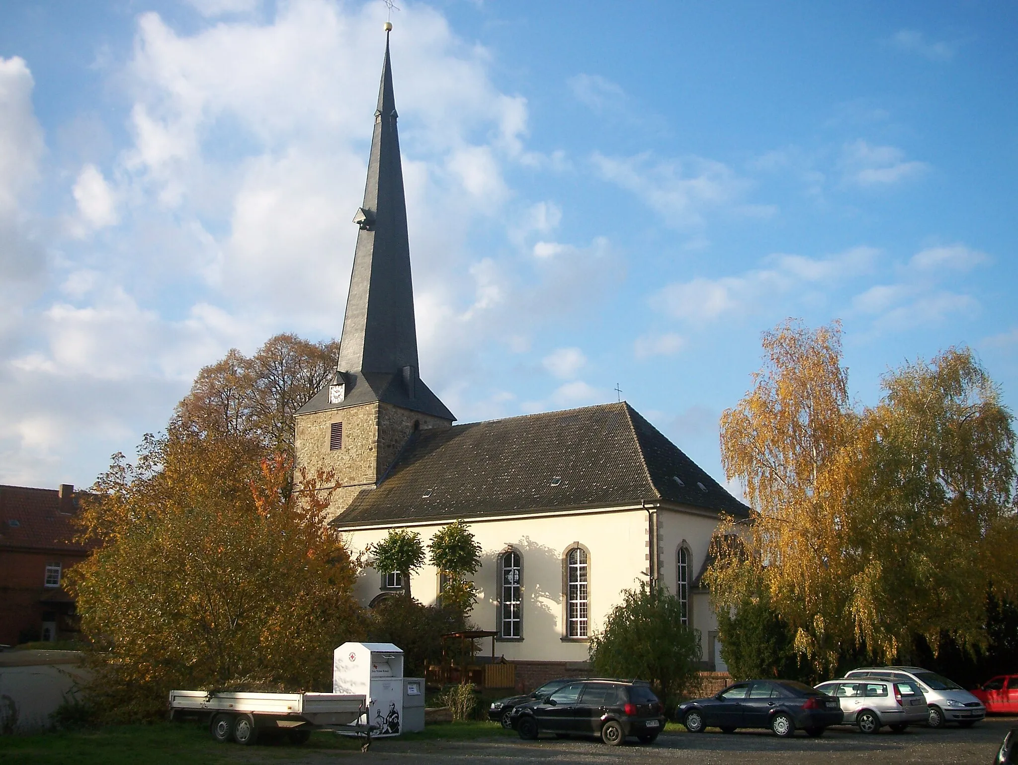 Photo showing: St. Johanniskirche von Groß Berkel (Lk. Hameln-Pyrmont)