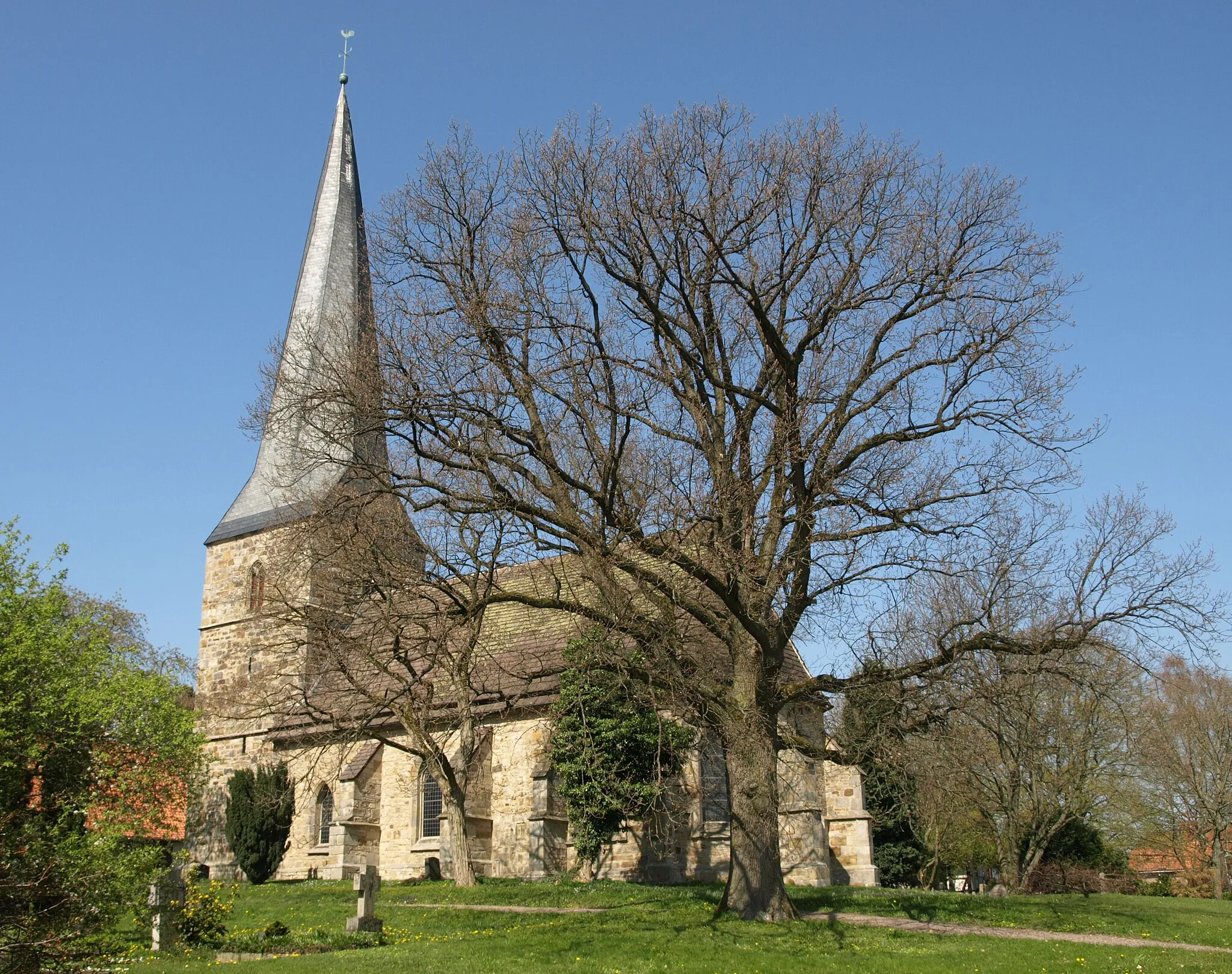 Photo showing: Church of St. Magnus in Beber (Bad Muender, Germany)