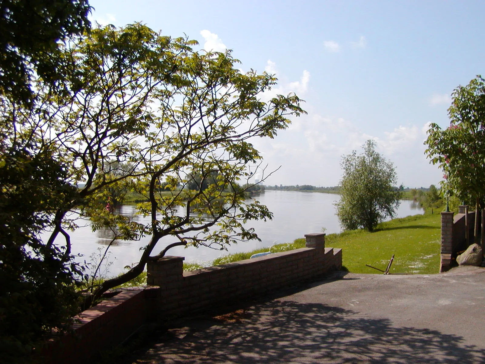 Photo showing: de:Weser bei Buchholz