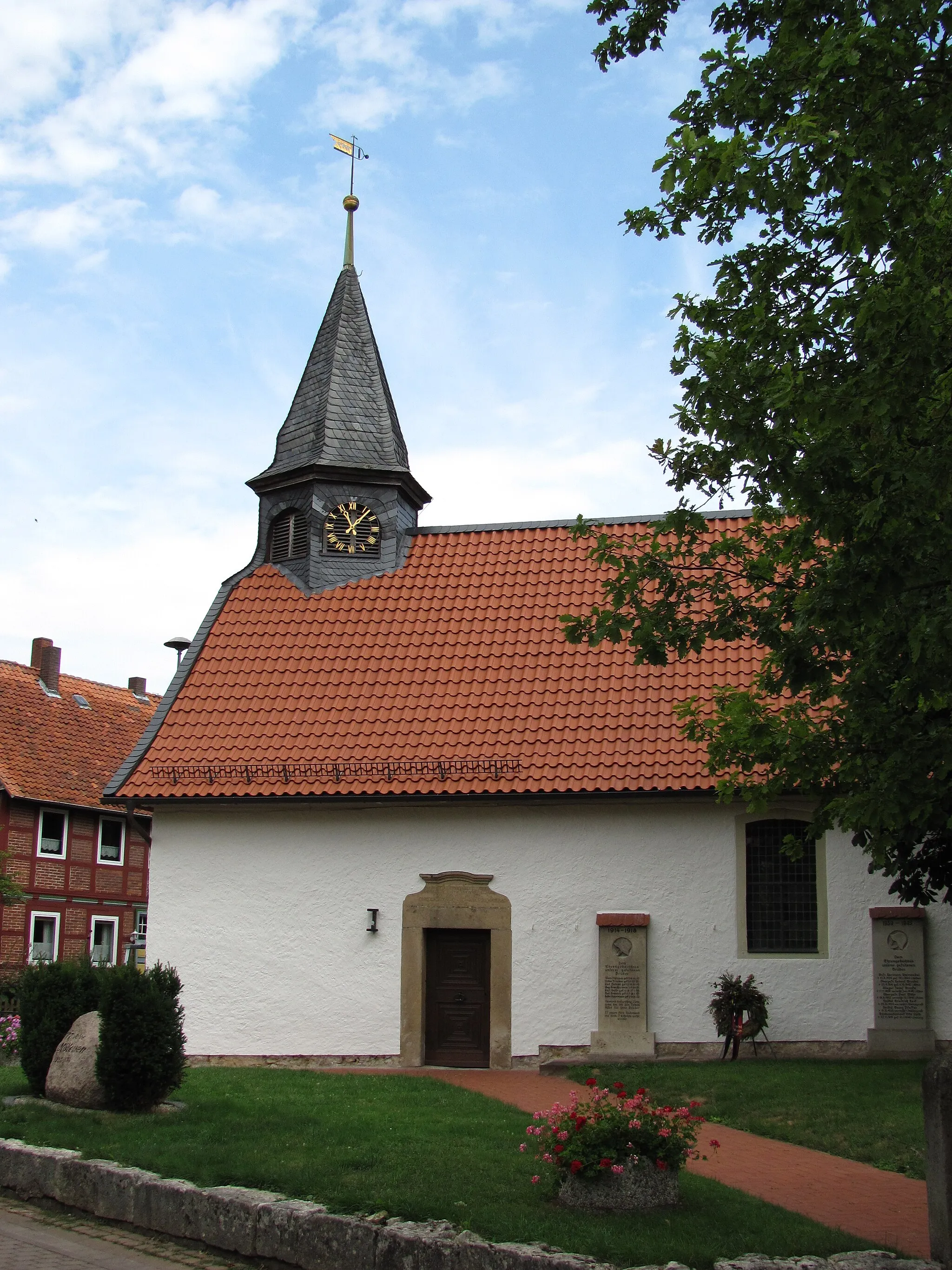 Photo showing: Protestant Church in Moellensen, Sibbesse, Germany