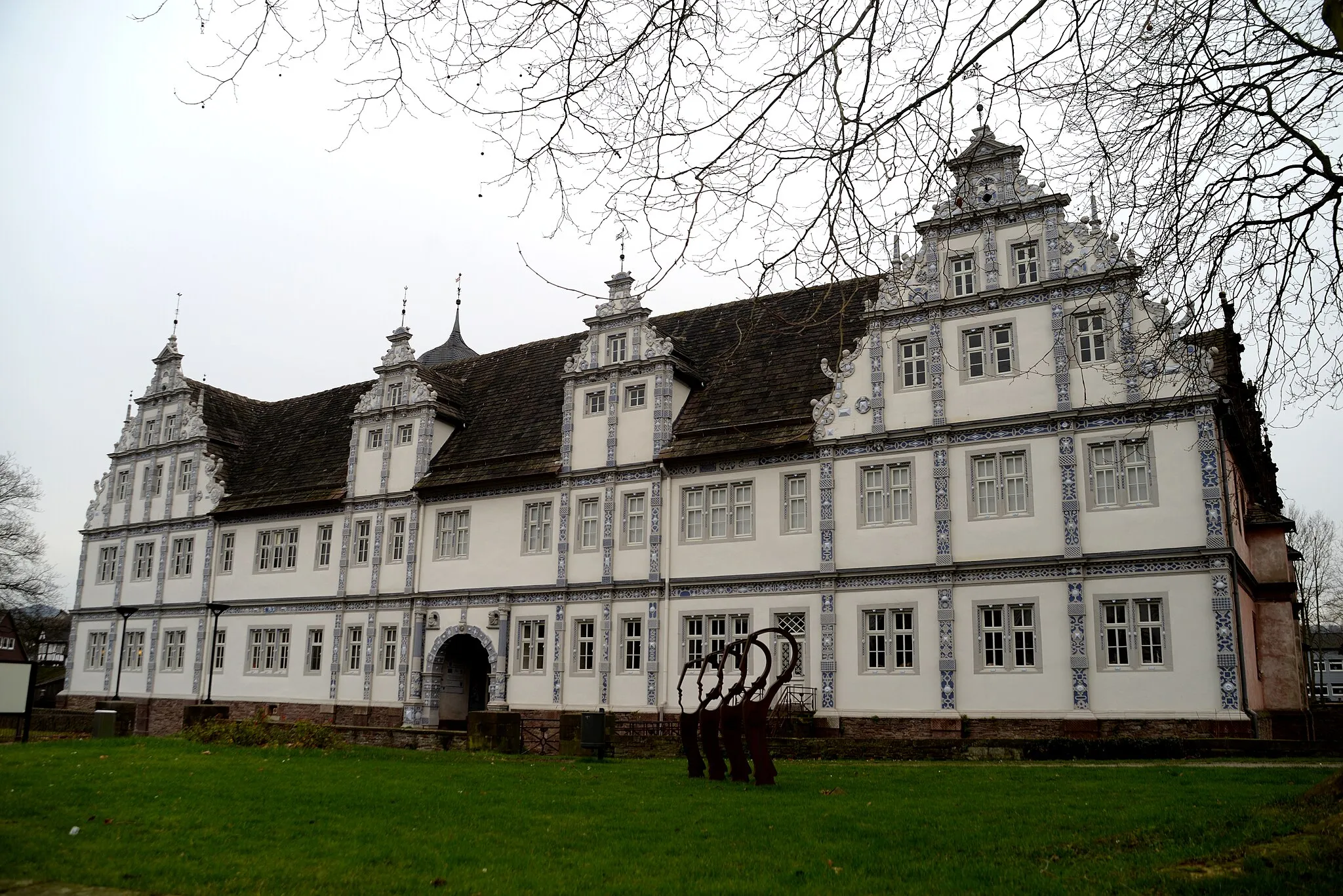 Photo showing: Front des gerade renovierten Schlosses in Bevern