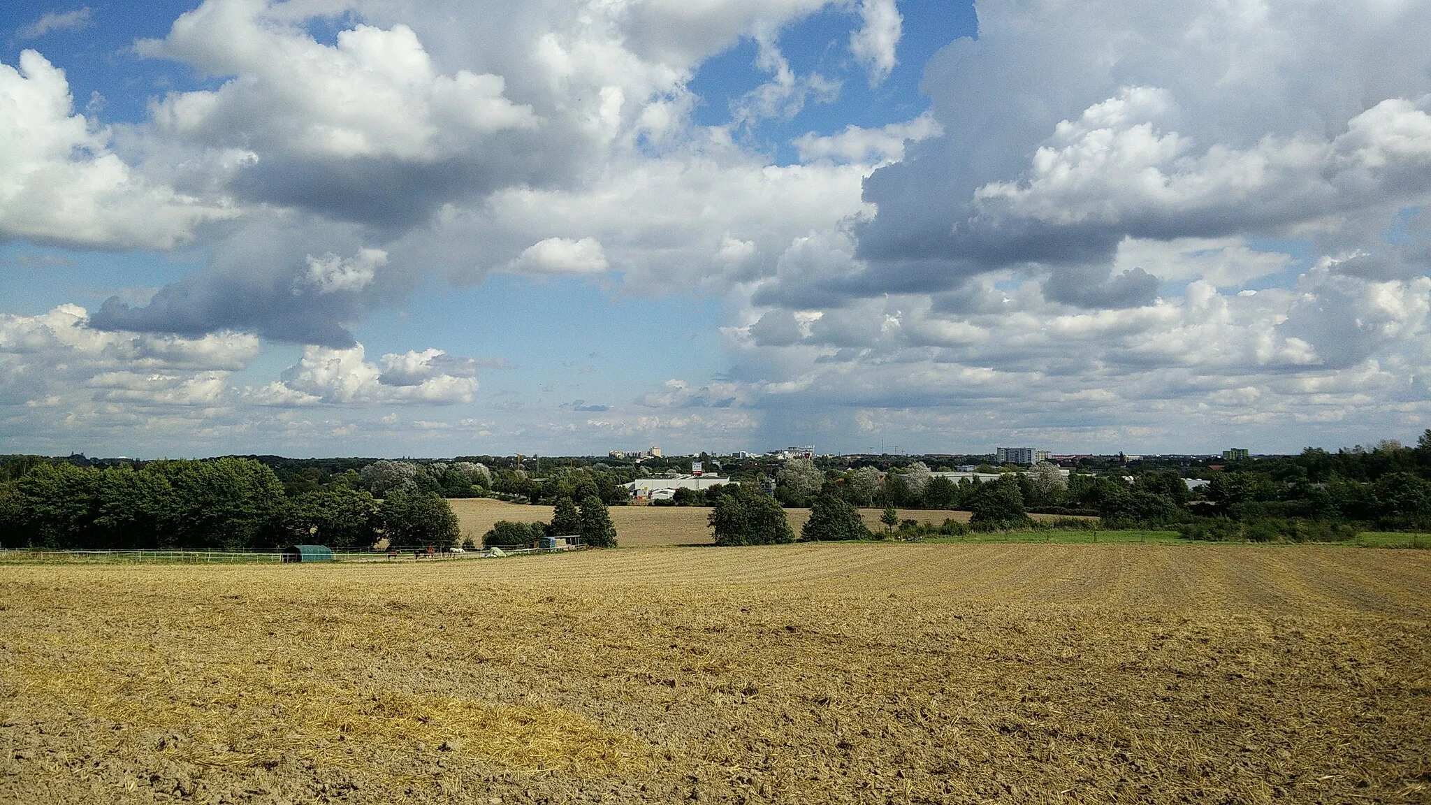 Photo showing: Empelde vom Benther Berg