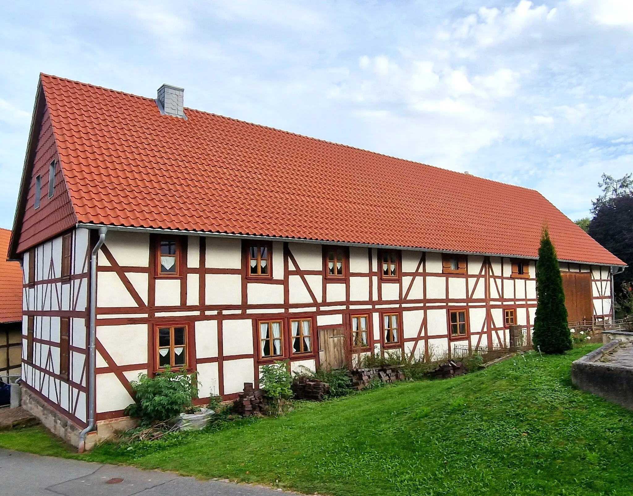 Photo showing: Wohngebäude und Wirtschaftsgebäude Letznerstraße 6 zu Iber, Einbeck im Landkreis Northeim