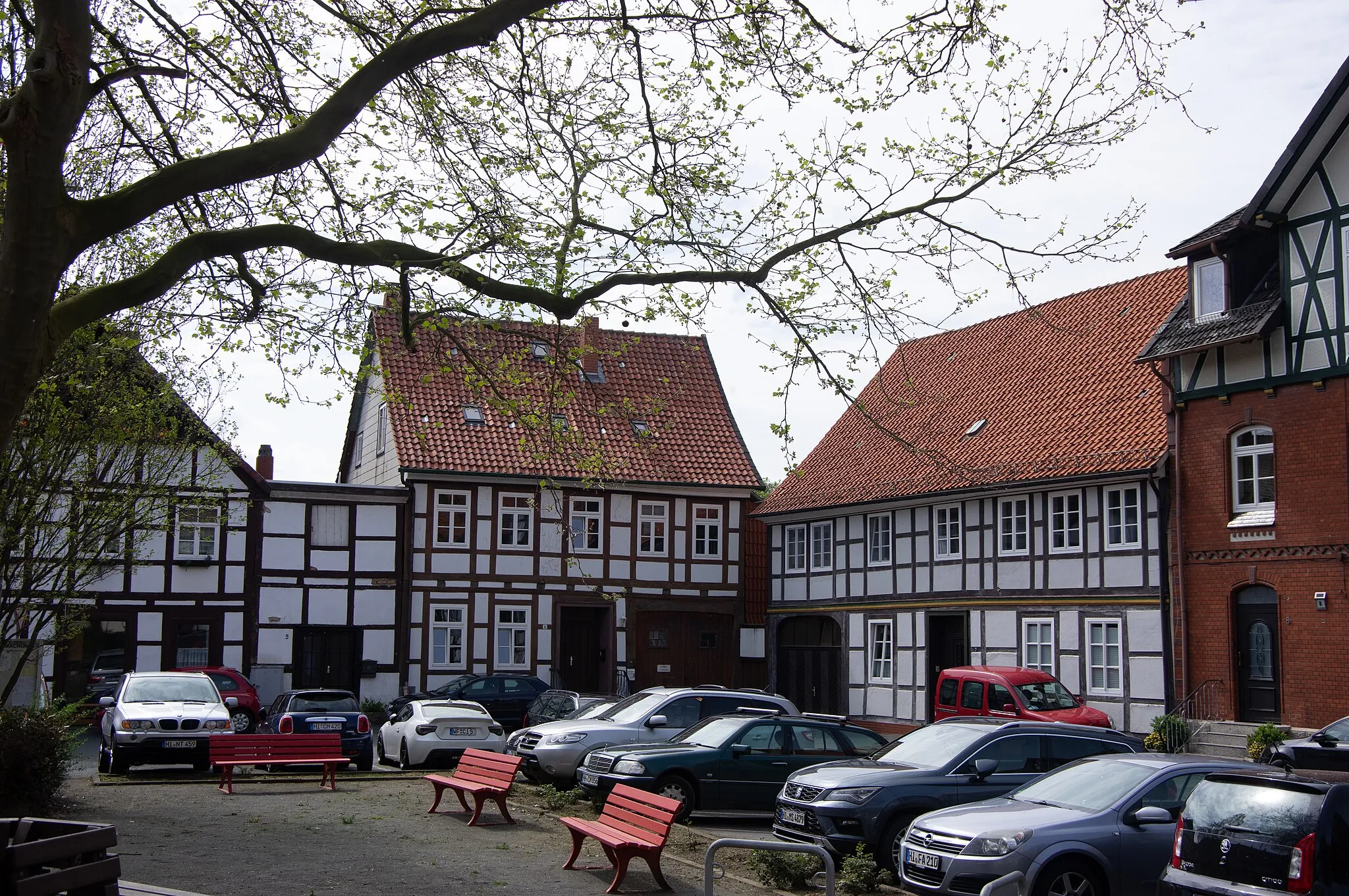 Photo showing: Bad Salzdetfurth, Ortsteil Bodenburg in Niedersachsen. Die Häuser am Markt under Markt selber stehen unter Denkmalschutz.