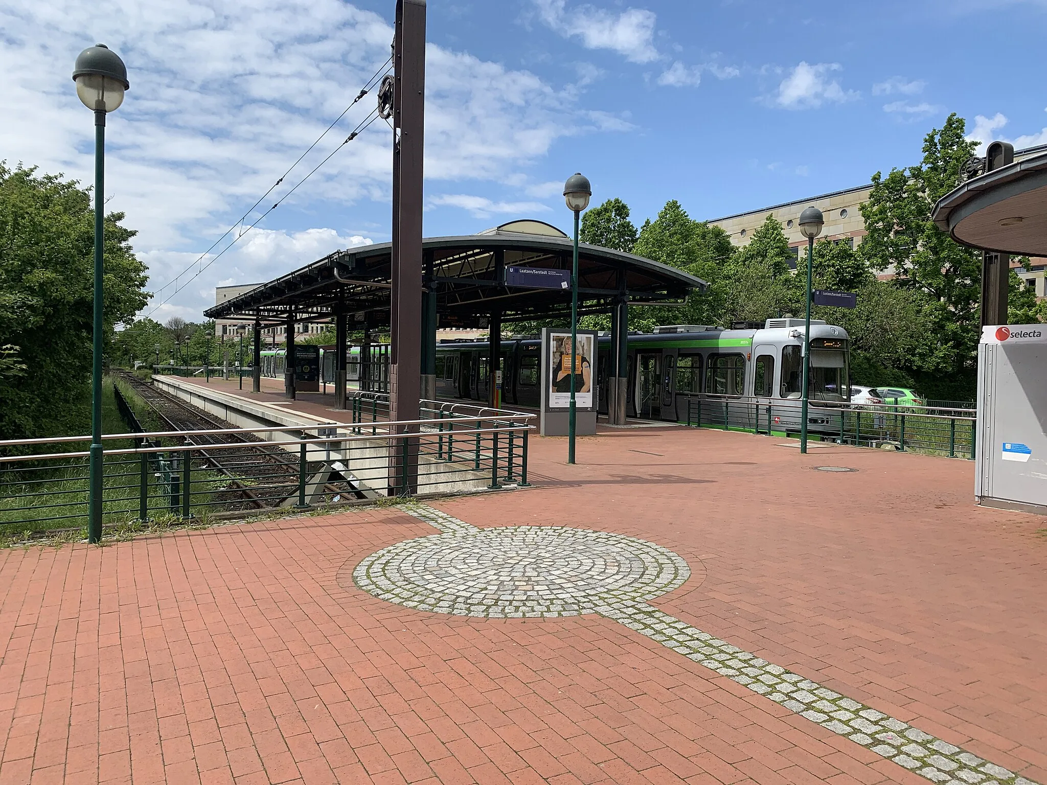 Photo showing: Stadtbahnstation Langenhagen der üstra