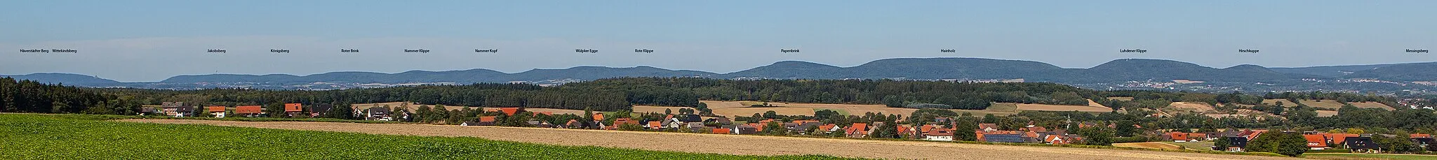 Photo showing: Das Wesergebirge von Porta-Westfalica bis Rinteln