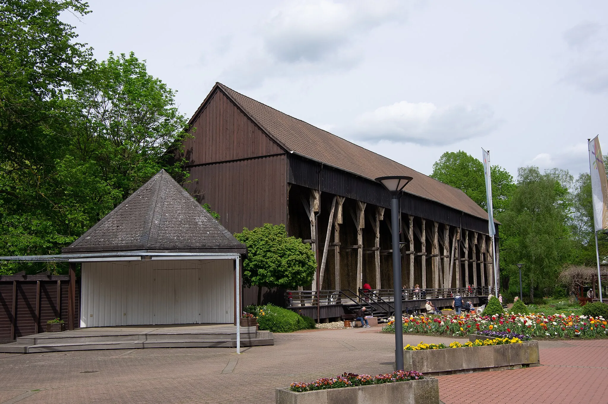 Photo showing: Bad Salzdetfurth in Niedersachsen. Das Haus, Adresse in Namen, steht unter Denkmalschutz.