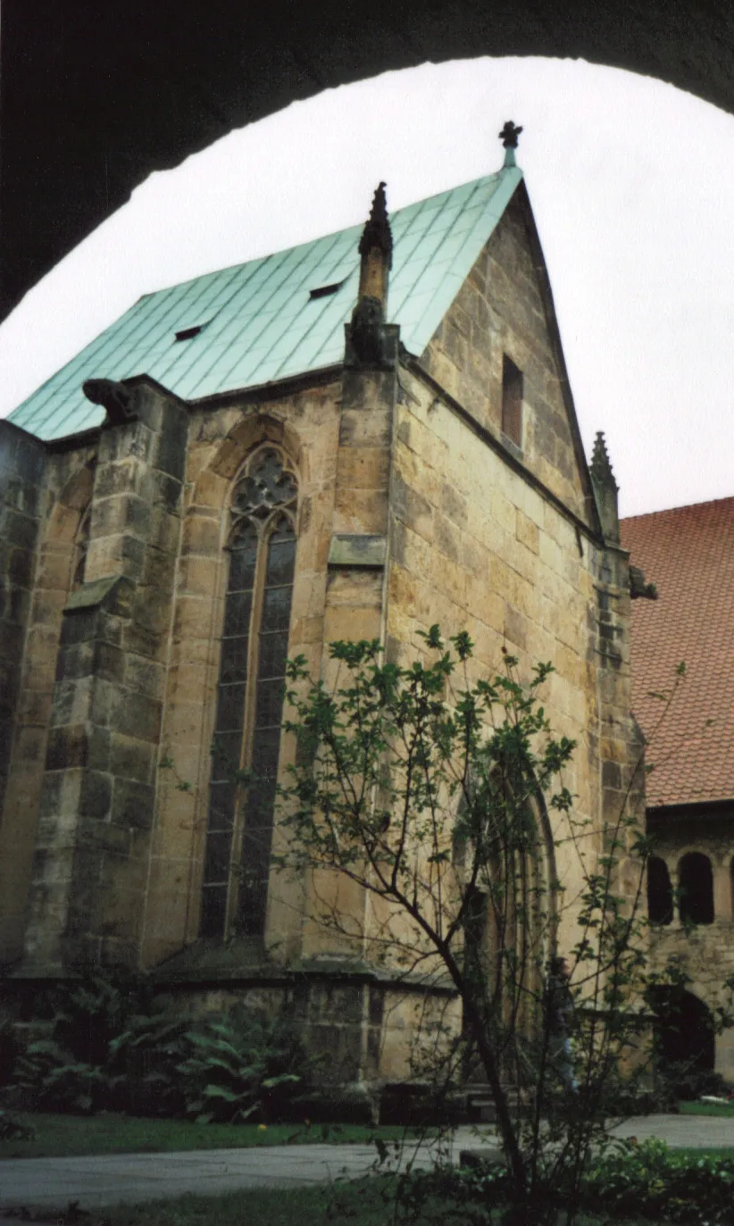 Photo showing: St. Ann's Chapel (1321) in the cathedral of Hildesheim.