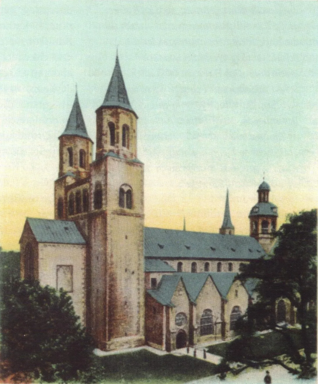 Photo showing: Hildesheim, Dom, mit dem in den 1840er Jahren erbauten neuromanischen Doppelturm-Westwerk