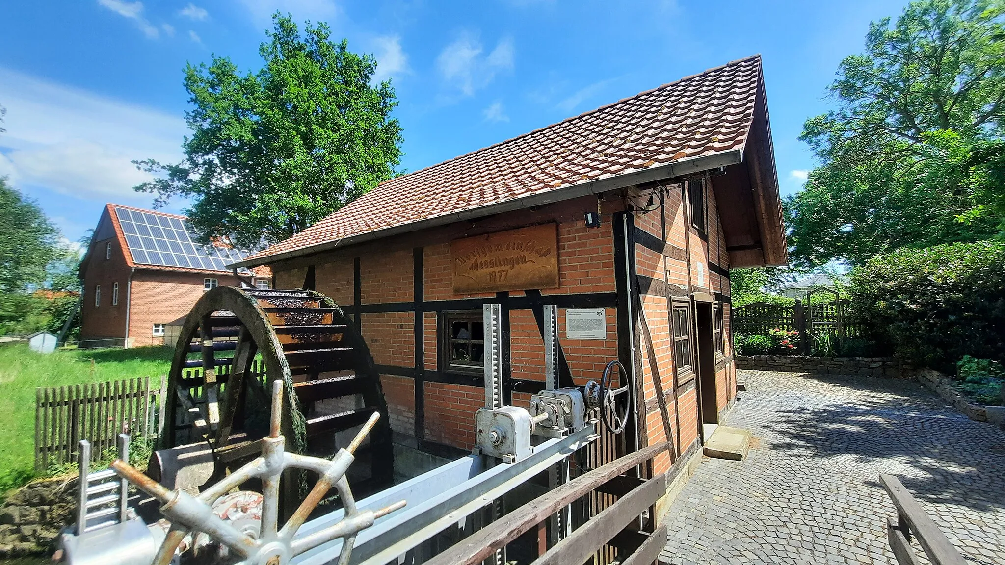 Photo showing: Heßlinger Mühle
