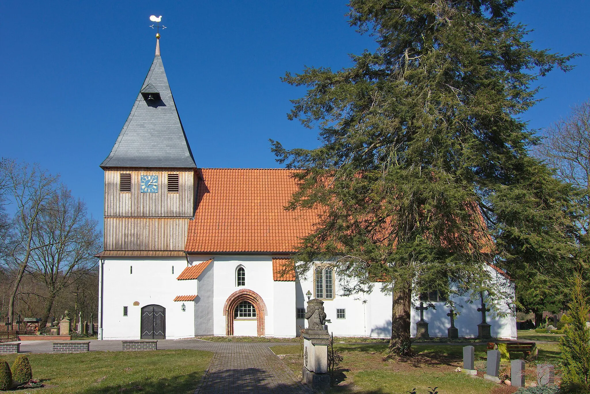 Photo showing: St. Katharina-Kirche in Steyerberg, Niedersachsen, Deutschland.