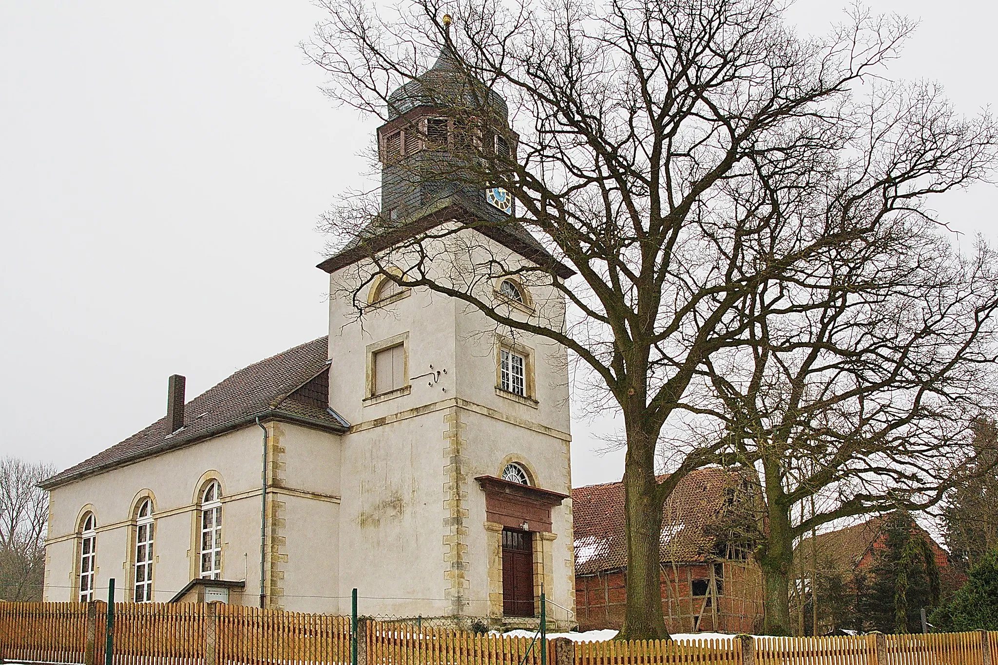 Photo showing: St.Georg-Kirche in Naensen (Einbeck), Niedersachsen, Deutschland