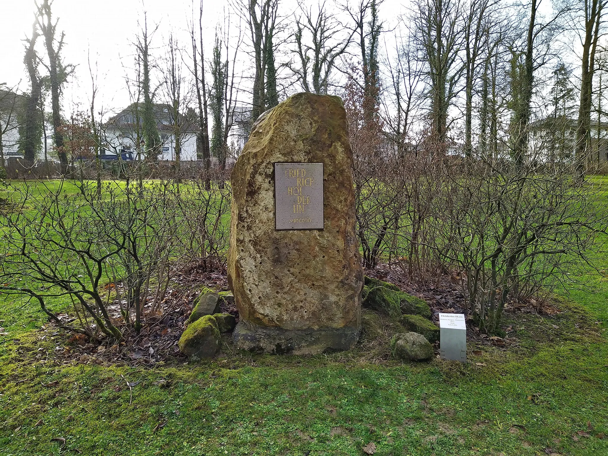 Photo showing: Hölderlin Gedenkstein im Gräflichen Park in Bad Driburg