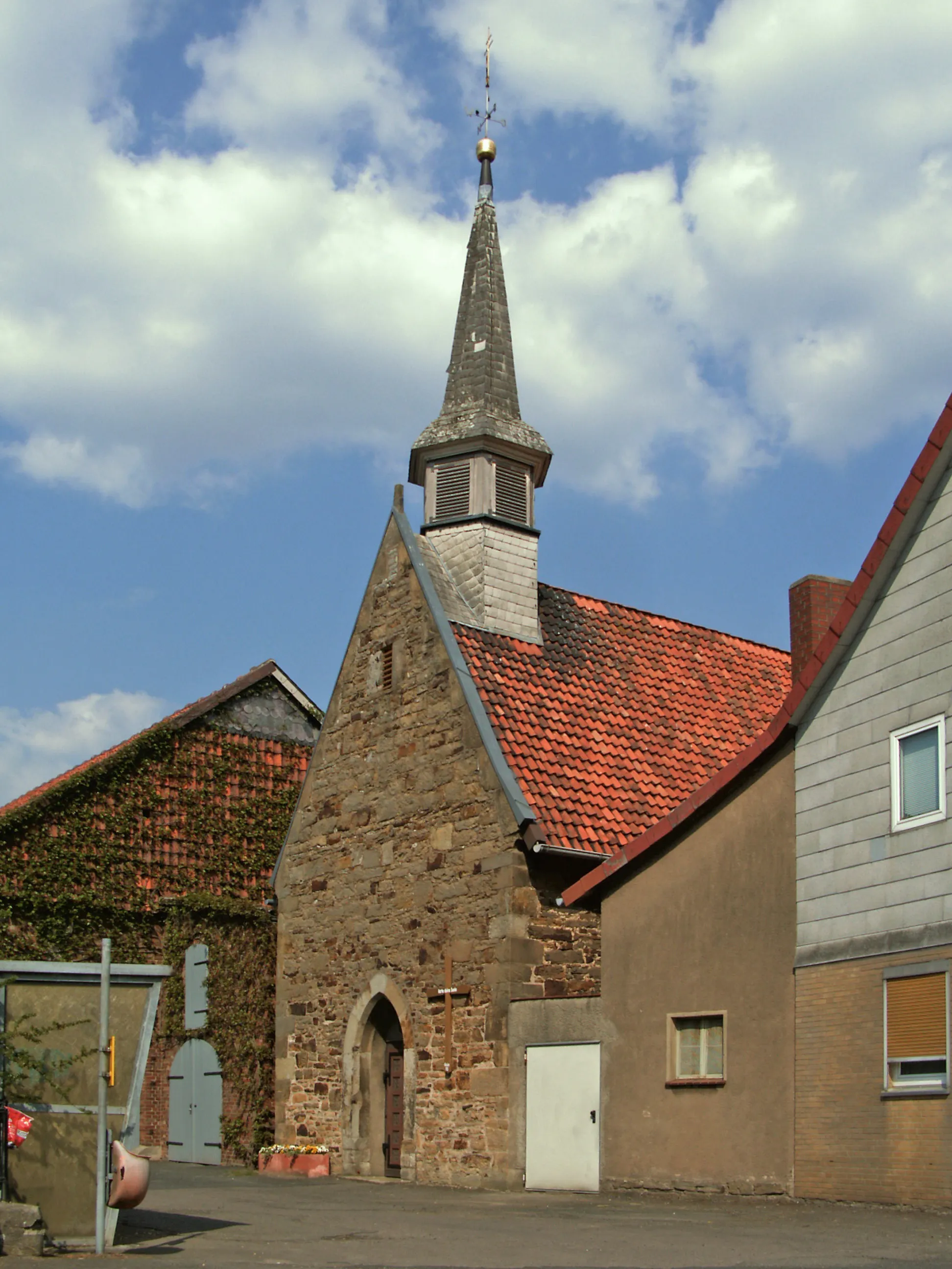 Photo showing: Katholische Kirche St. Bernward in Klein Düngen, Ortsteil von Bad Salzdetfurth