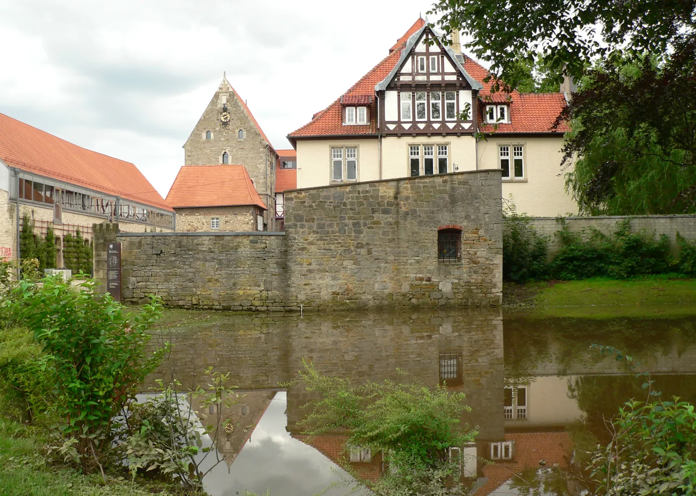 Photo showing: Marienburg (Hildesheim)