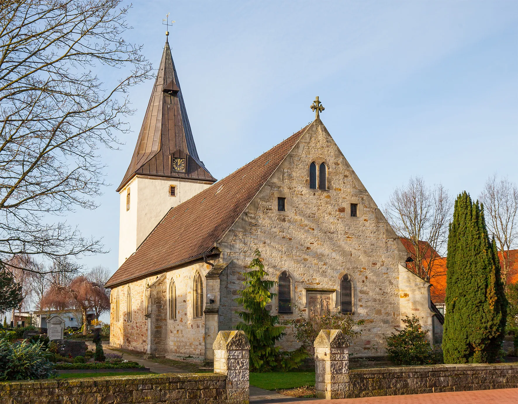 Photo showing: St. Nikolai Kirche in Wiedensahl, Schaumburger Land, Niedersachsen.