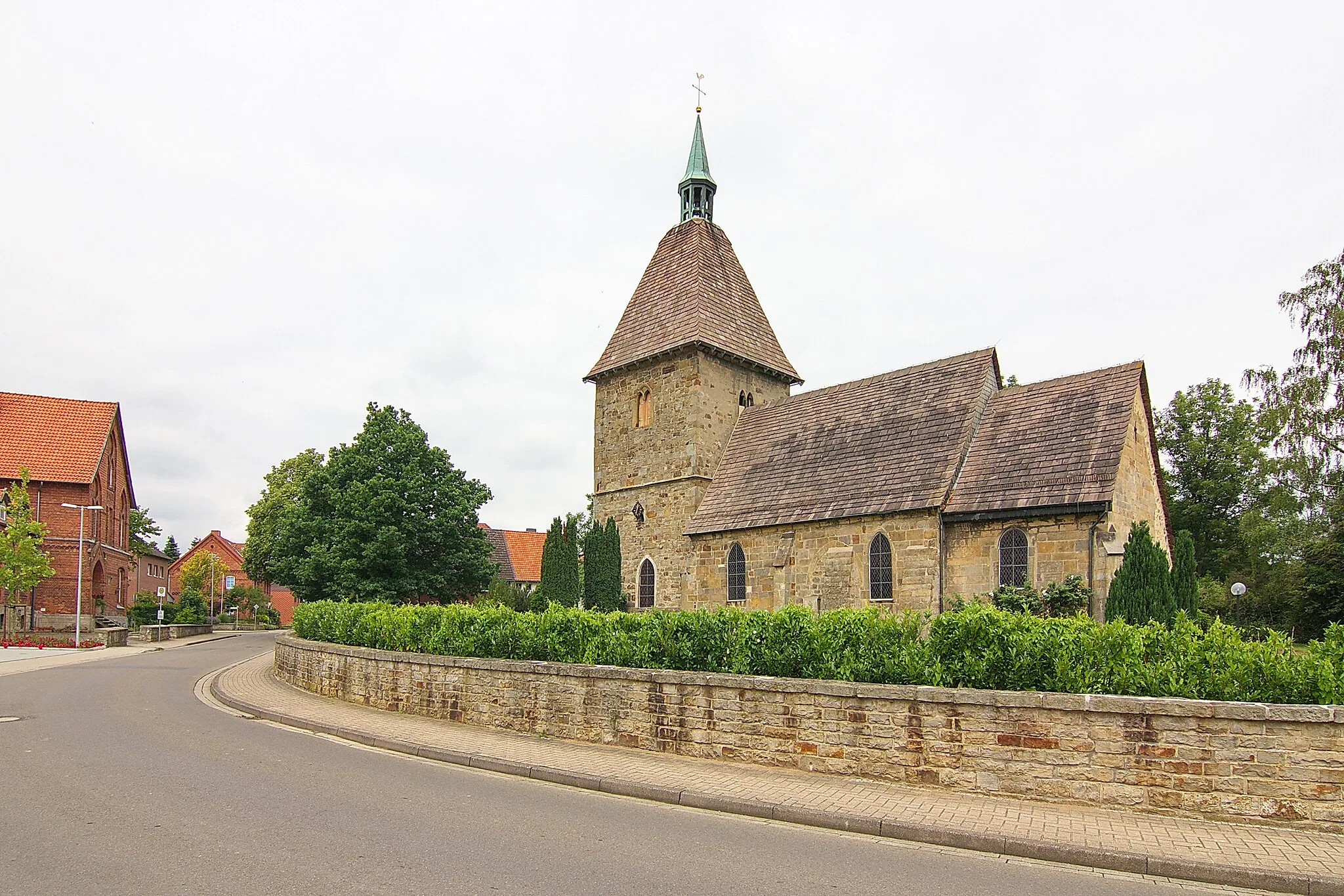 Photo showing: Pfarrkirche St. Ägidien, als Bruchsteinbau erbaut in der ersten Hälfte des 15. Jahrhunderts auf den Resten einer Vorgängerkirche von 1200.