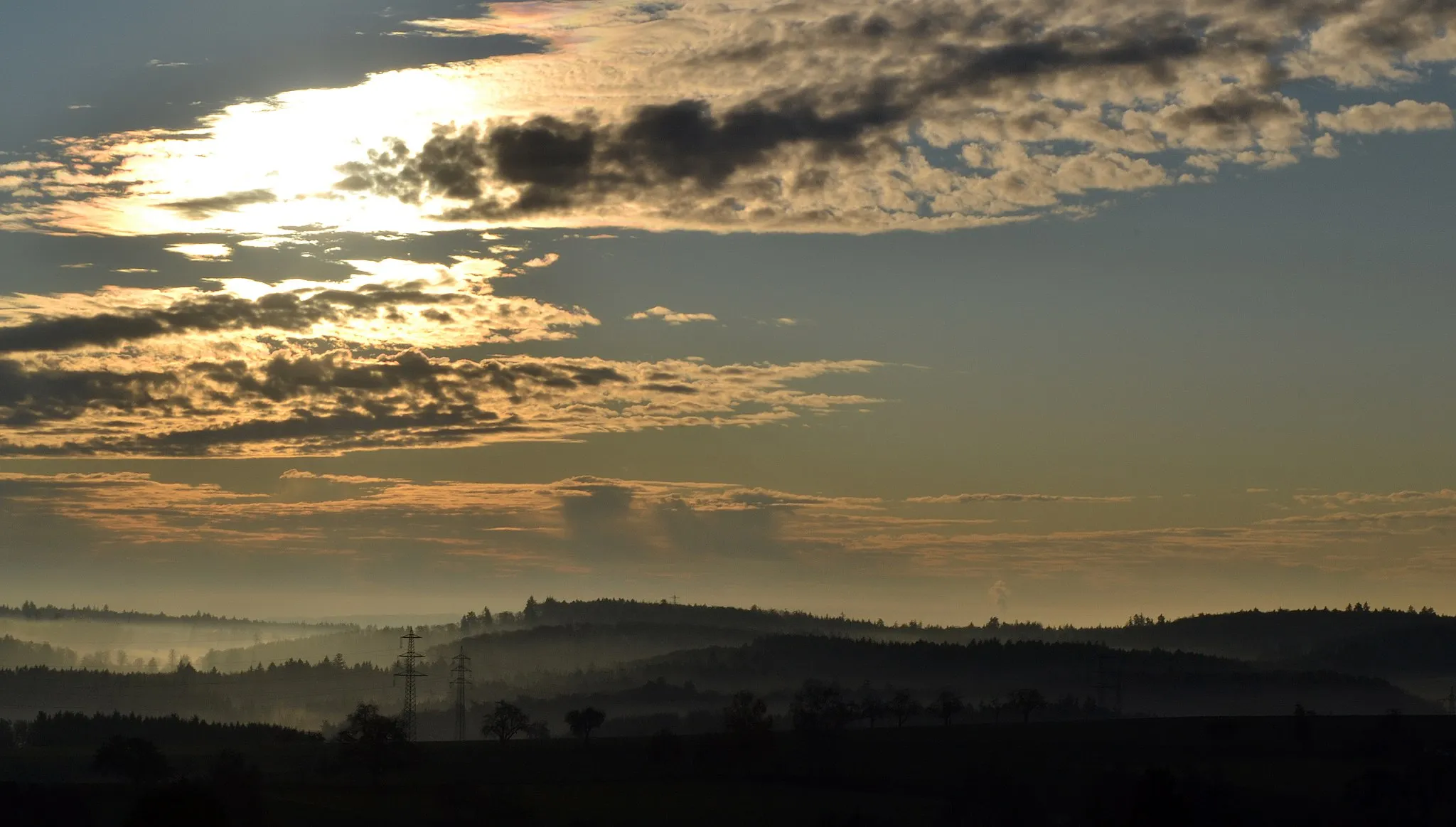 Photo showing: Moosbrunn (Gemeinde Schönbrunn). Blick vom "Kanzbuckel" nach Süden.