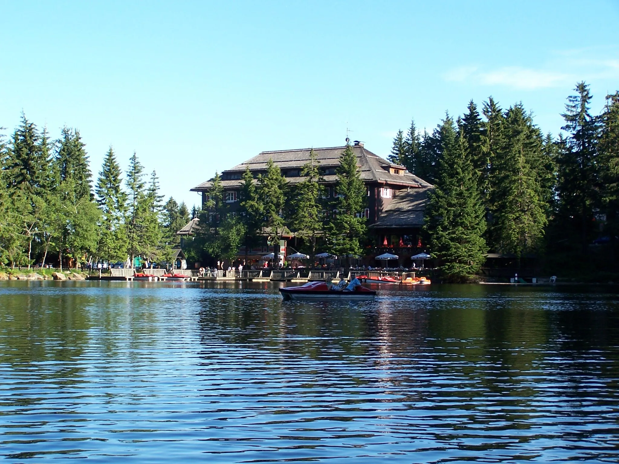 Photo showing: The Mummelsee near Seebach in the Black Forest