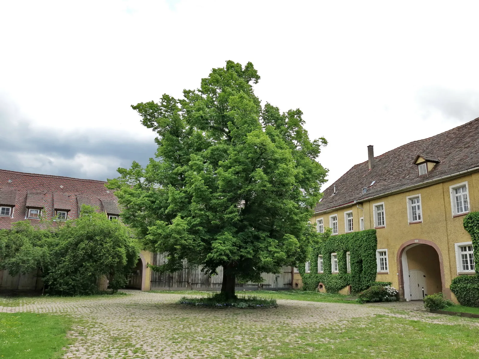 Photo showing: Schloss Bauschlott