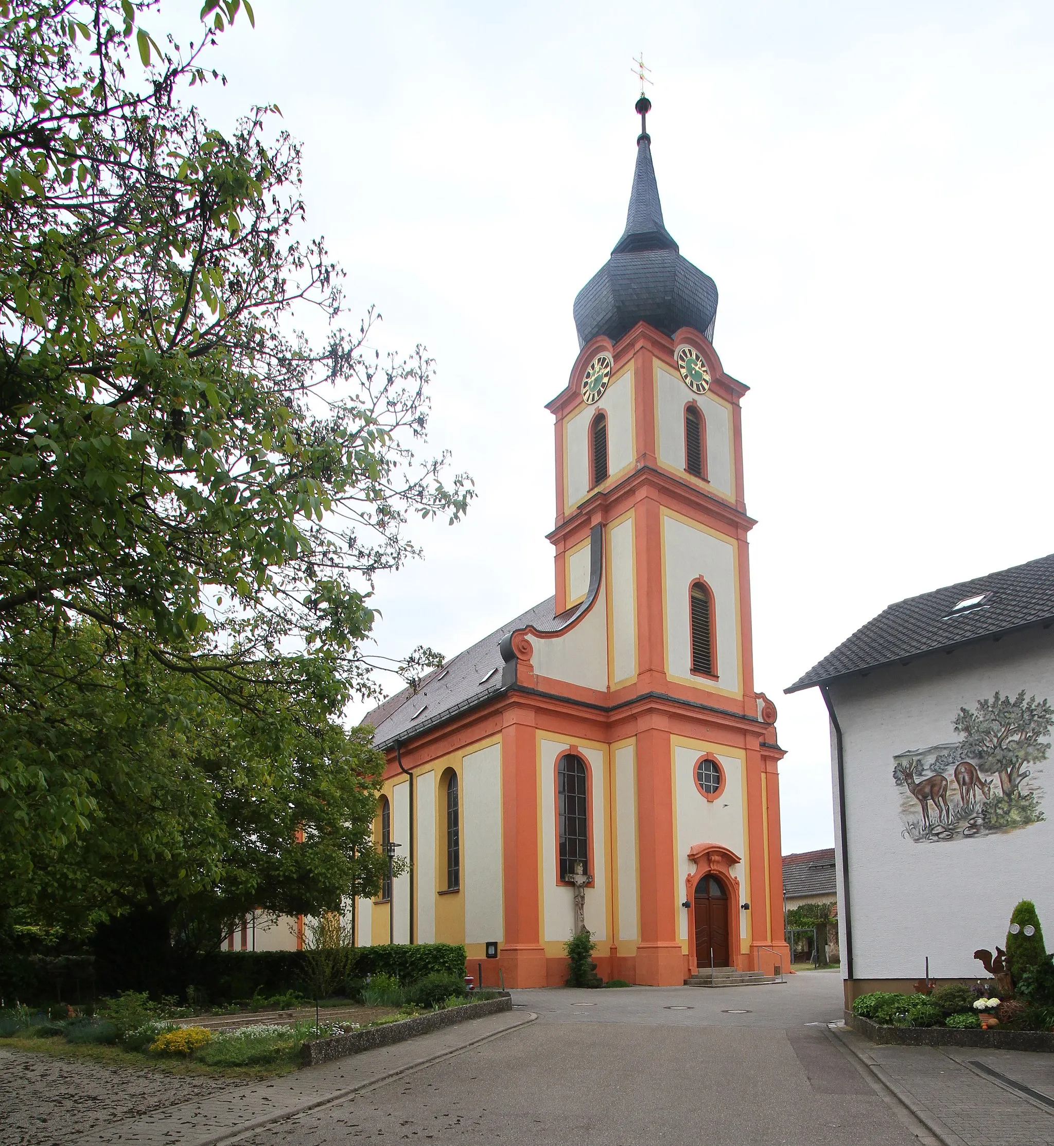 Photo showing: Church of St. Erhard in Rheinmünster-Stollhofen.