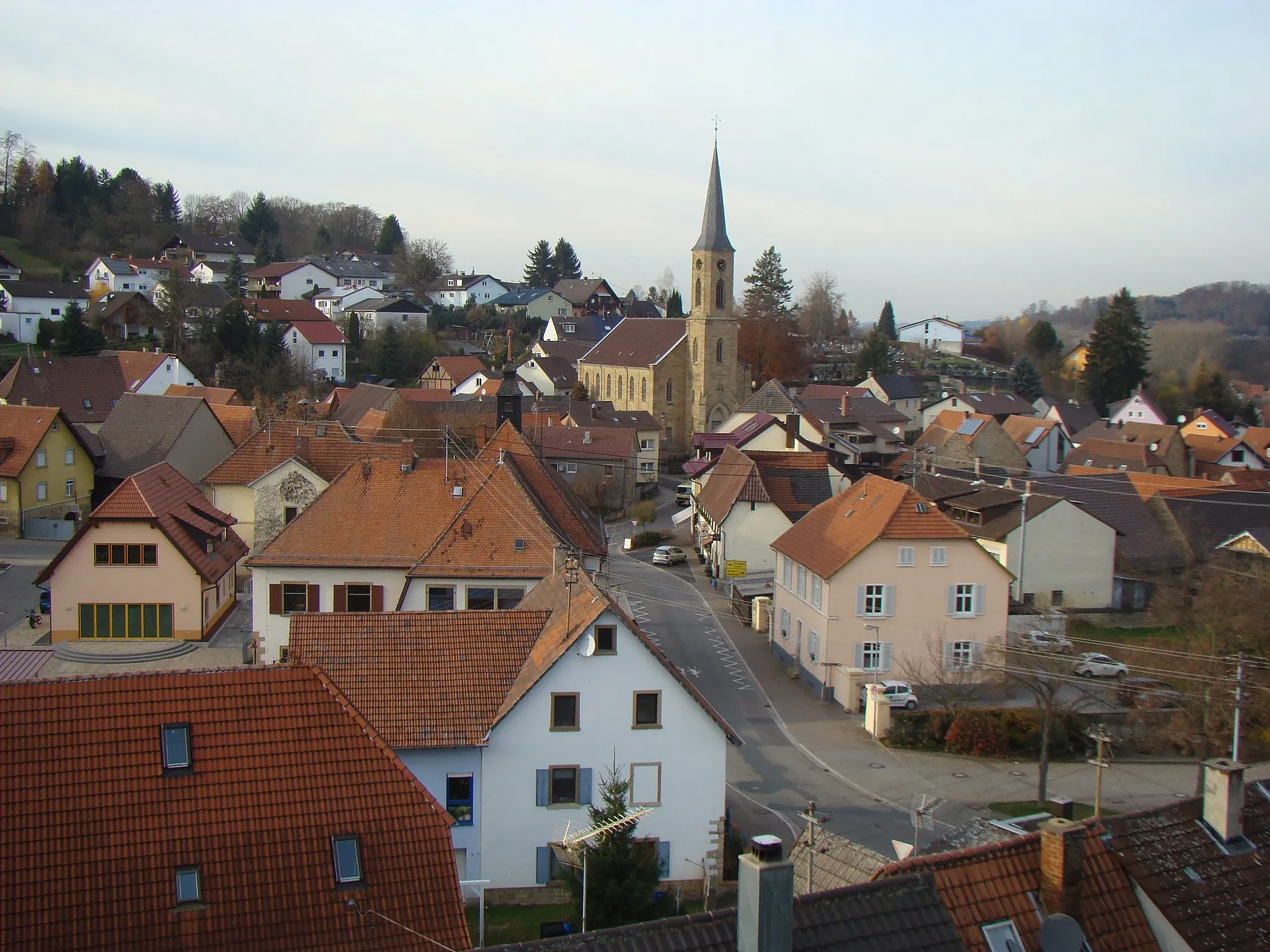 Photo showing: Waldangelloch, Blick von der Burg zum Ort
