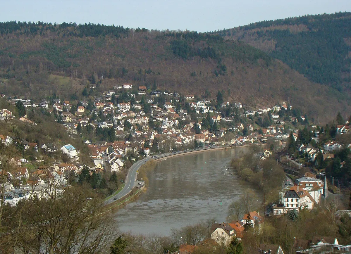 Photo showing: Blick von Heidelberg-Schlierbach auf Heidelberg-Ziegelhausen