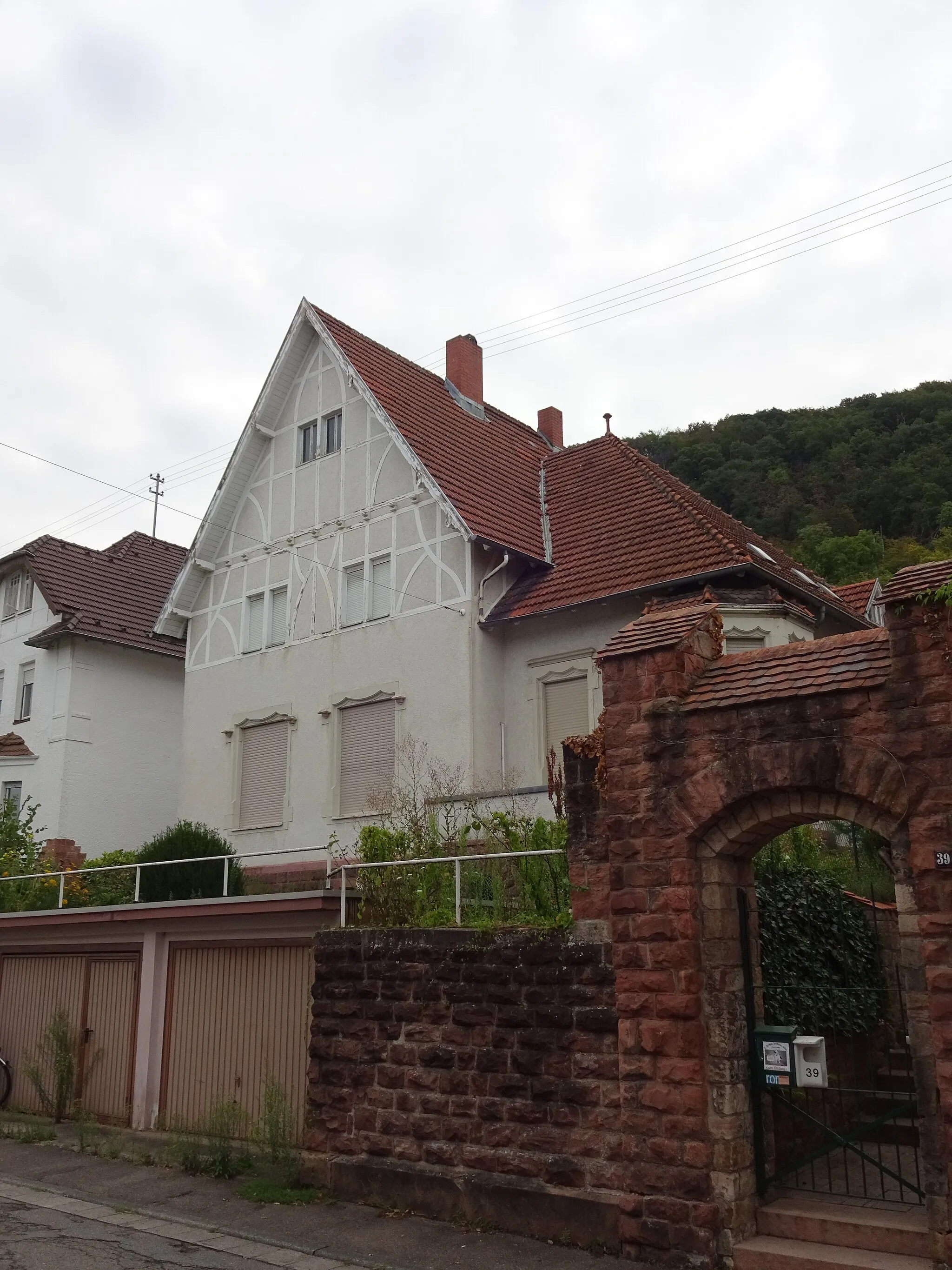 Photo showing: Landhaus Von-der-Tann-Straße 37, Heidelberg-Südstadt