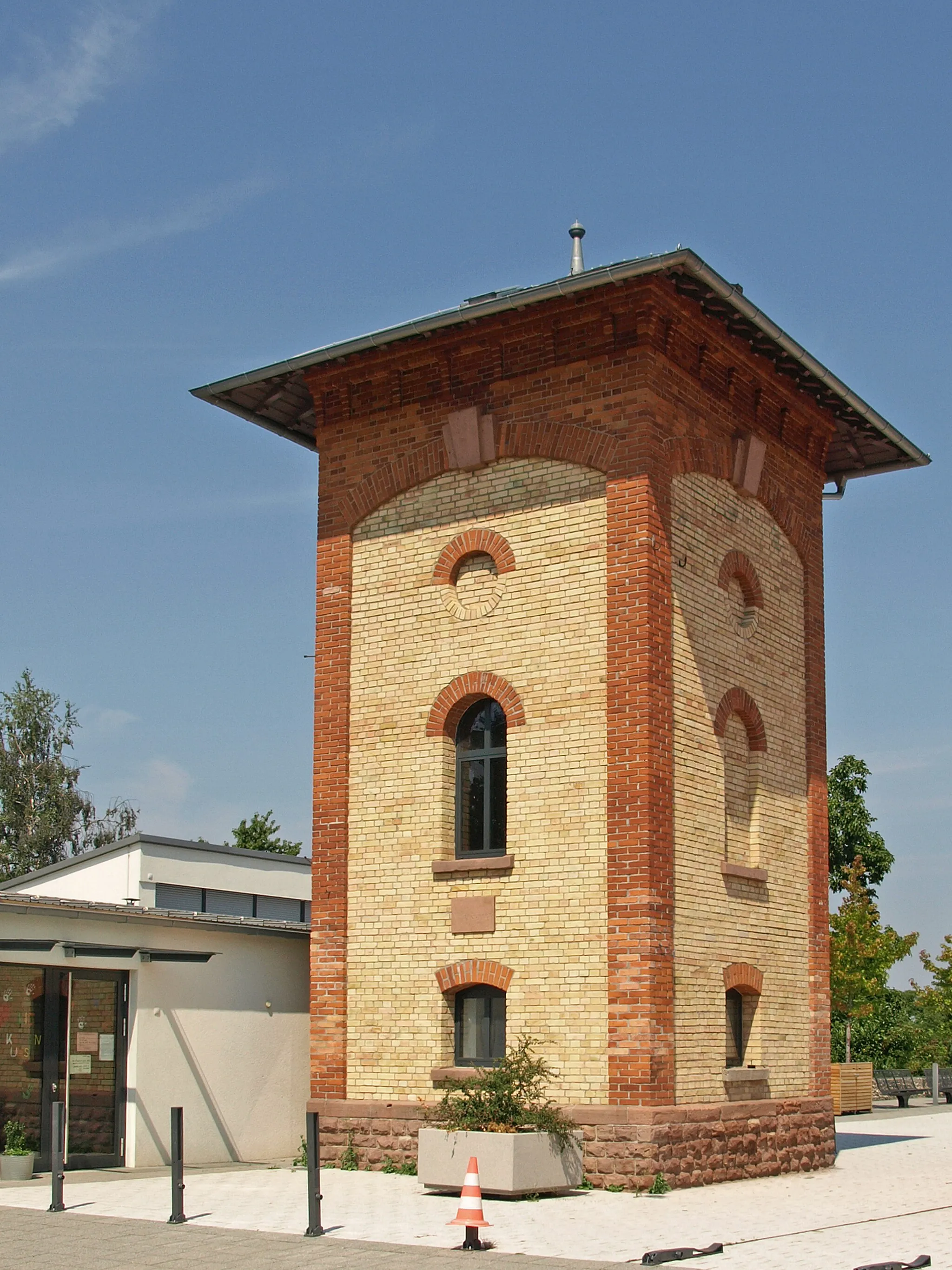 Photo showing: Wasserturm in Großsachsen