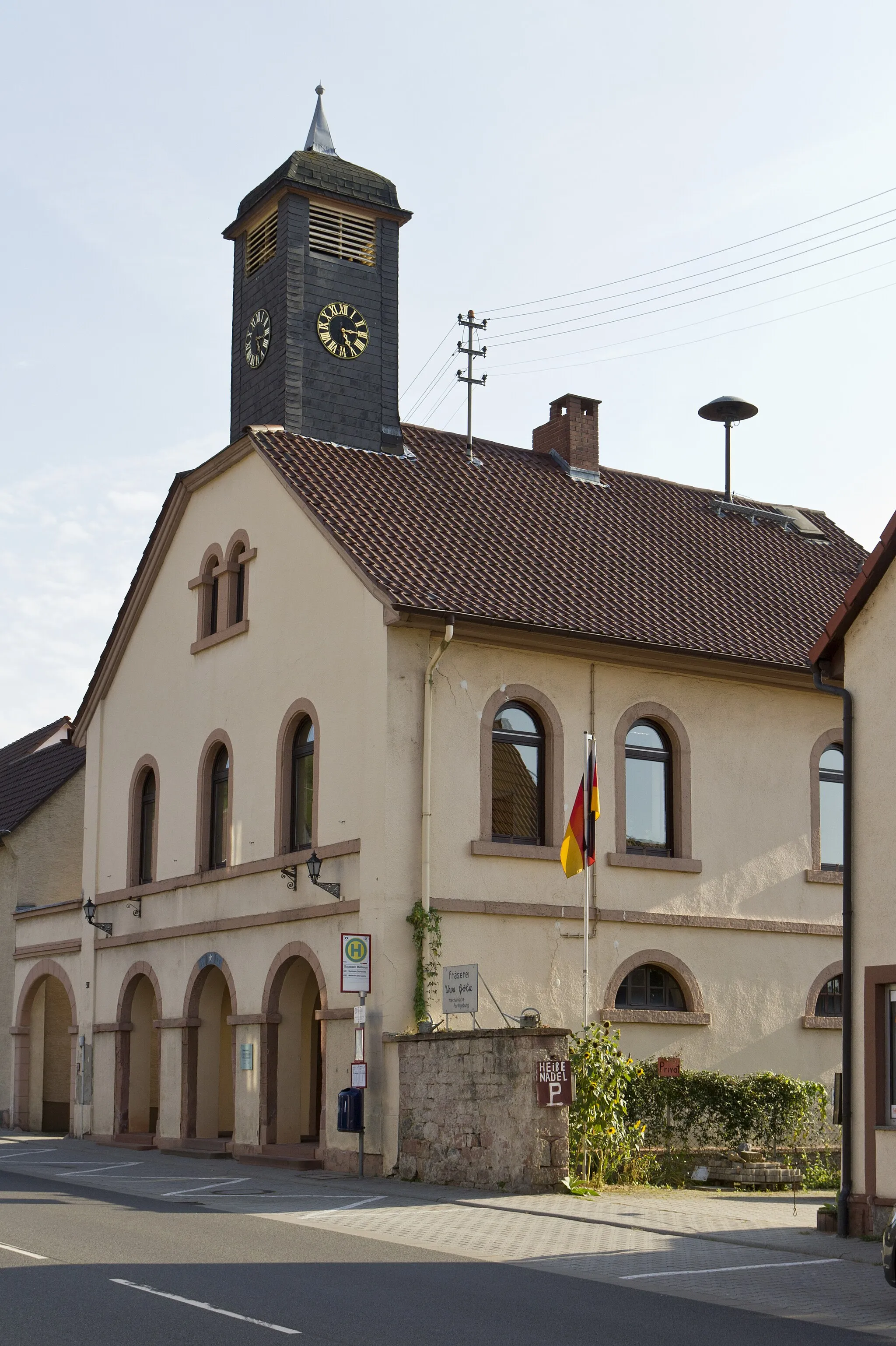 Photo showing: Altes Rathaus in Weinheim an der Bergstraße, Stadtbezirk Sulzbach
