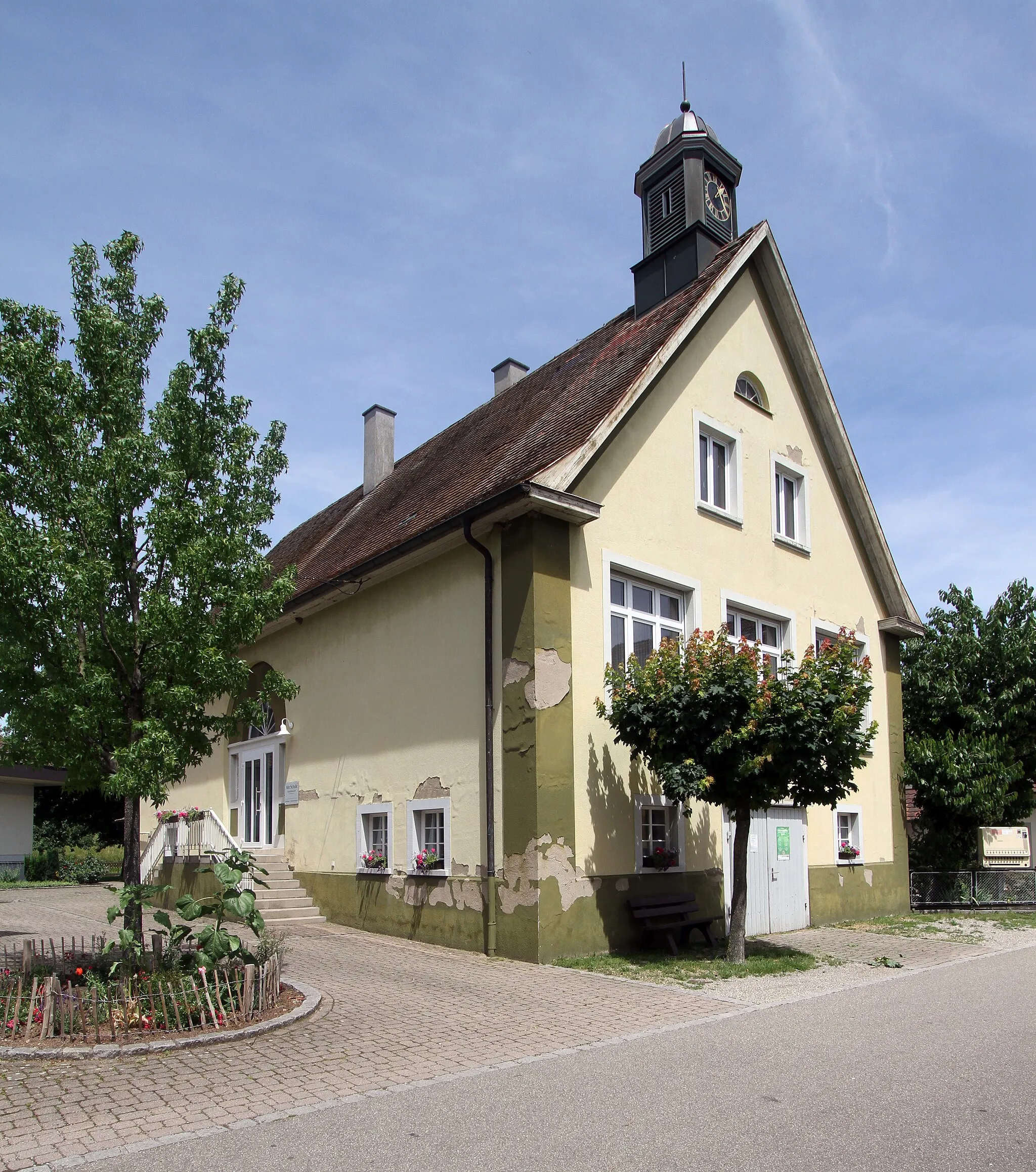 Photo showing: Grauelsbaum, Alte Schule.