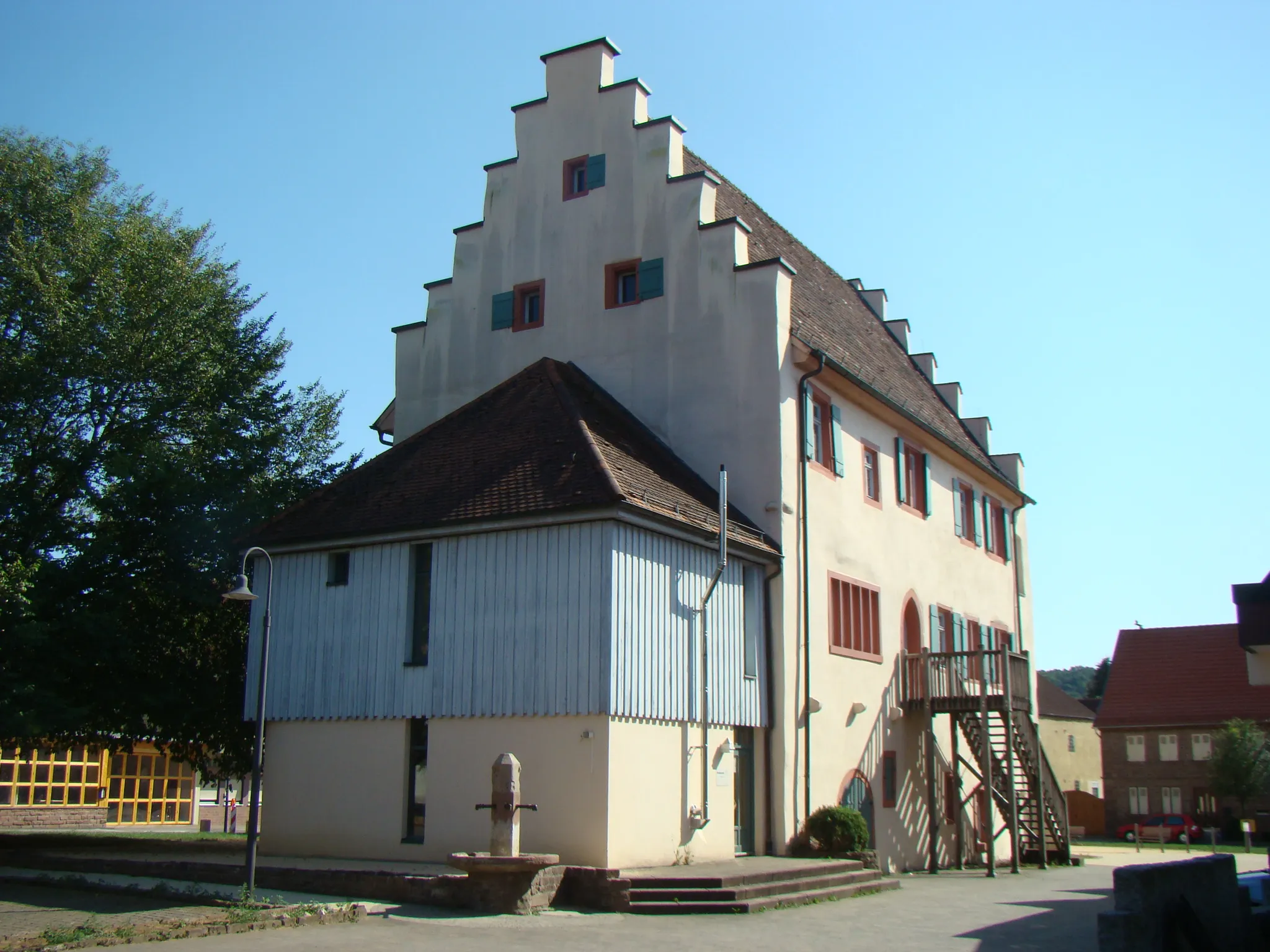 Photo showing: Schloss Dallau