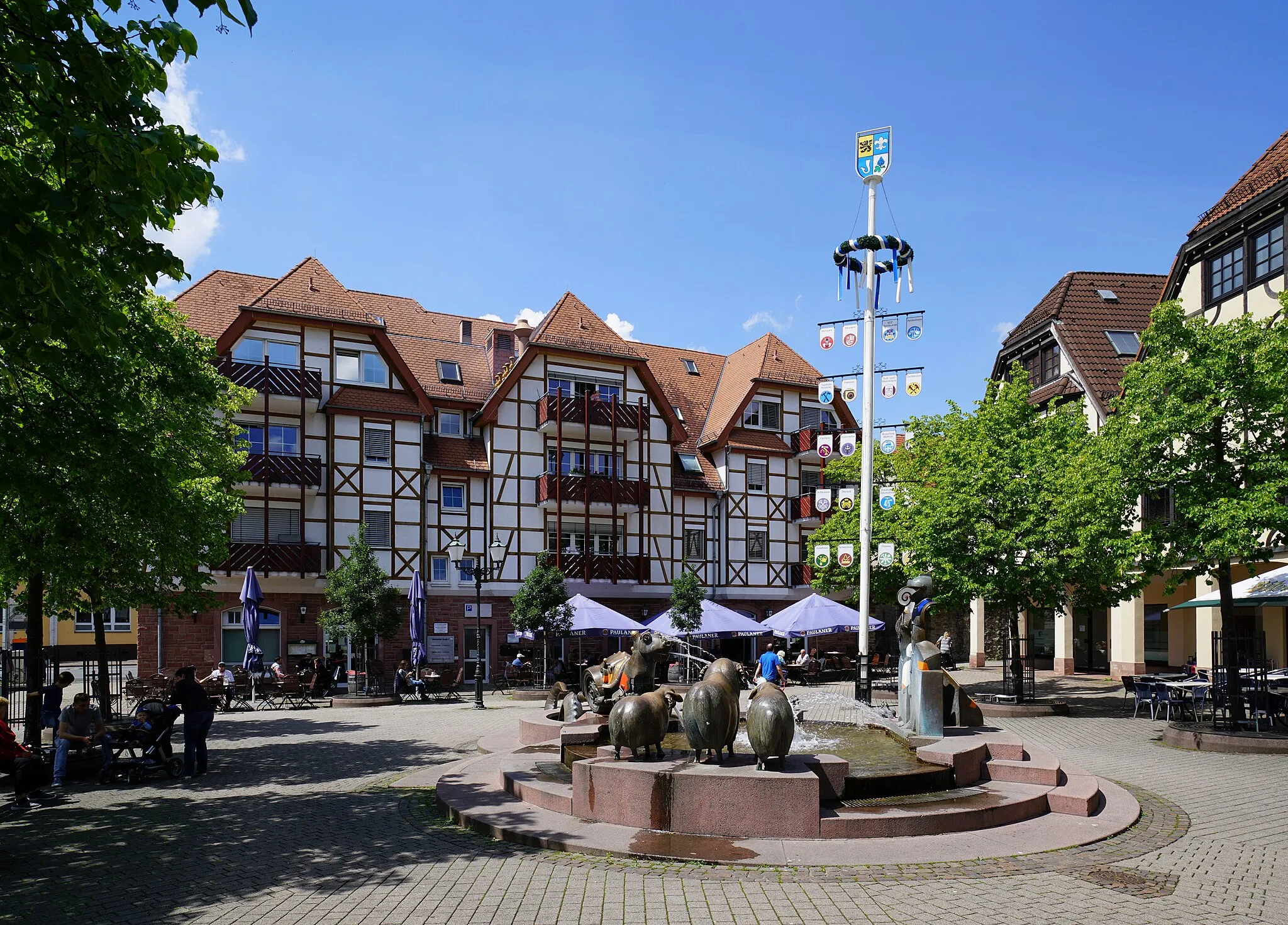 Photo showing: Georgi Marktplatz Leimen