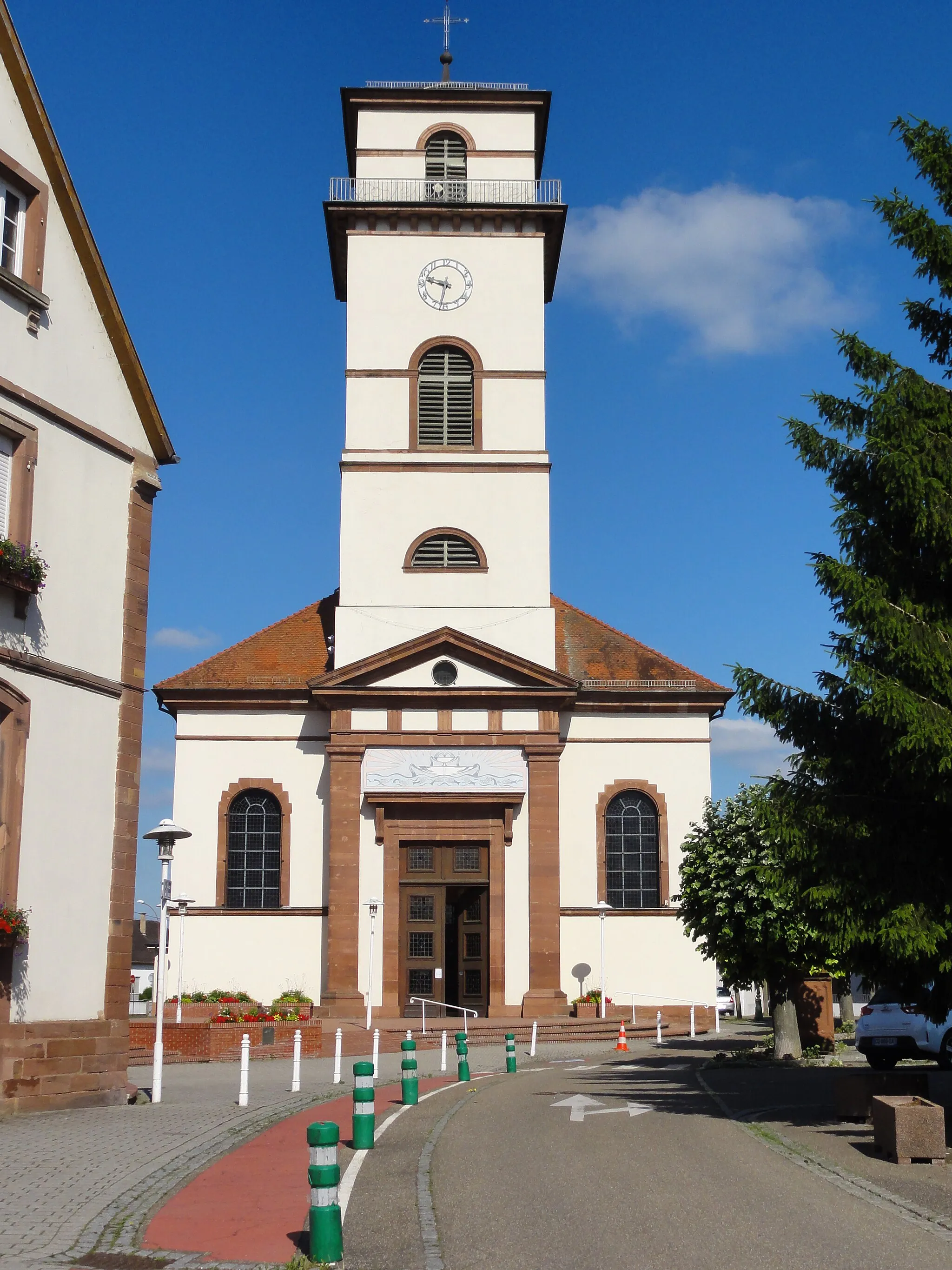 Photo showing: This building is indexed in the base Mérimée, a database of architectural heritage maintained by the French Ministry of Culture, under the reference IA00123878 .