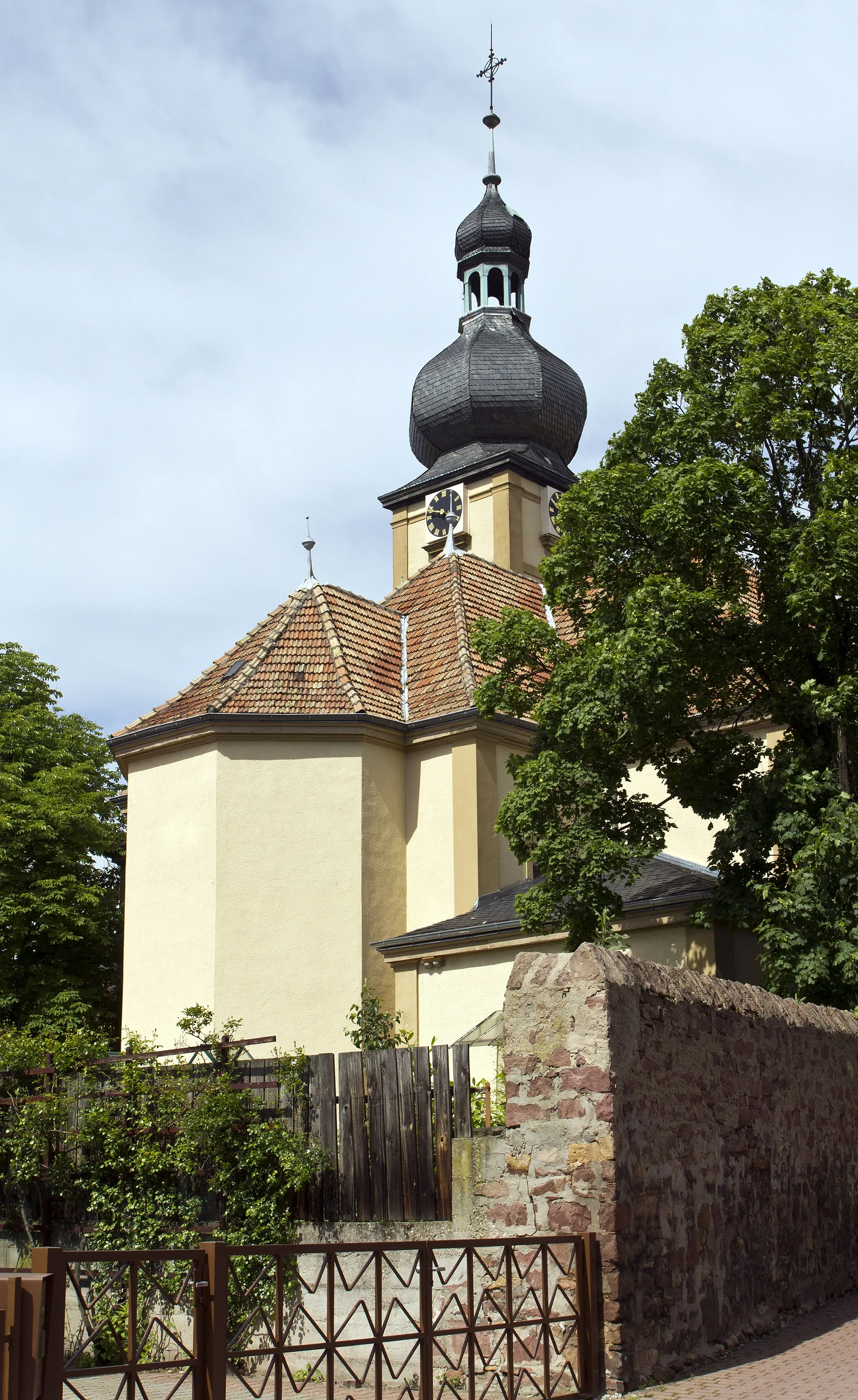 Photo showing: Sandhausen, Katholische Kirche St. Bartholomäus