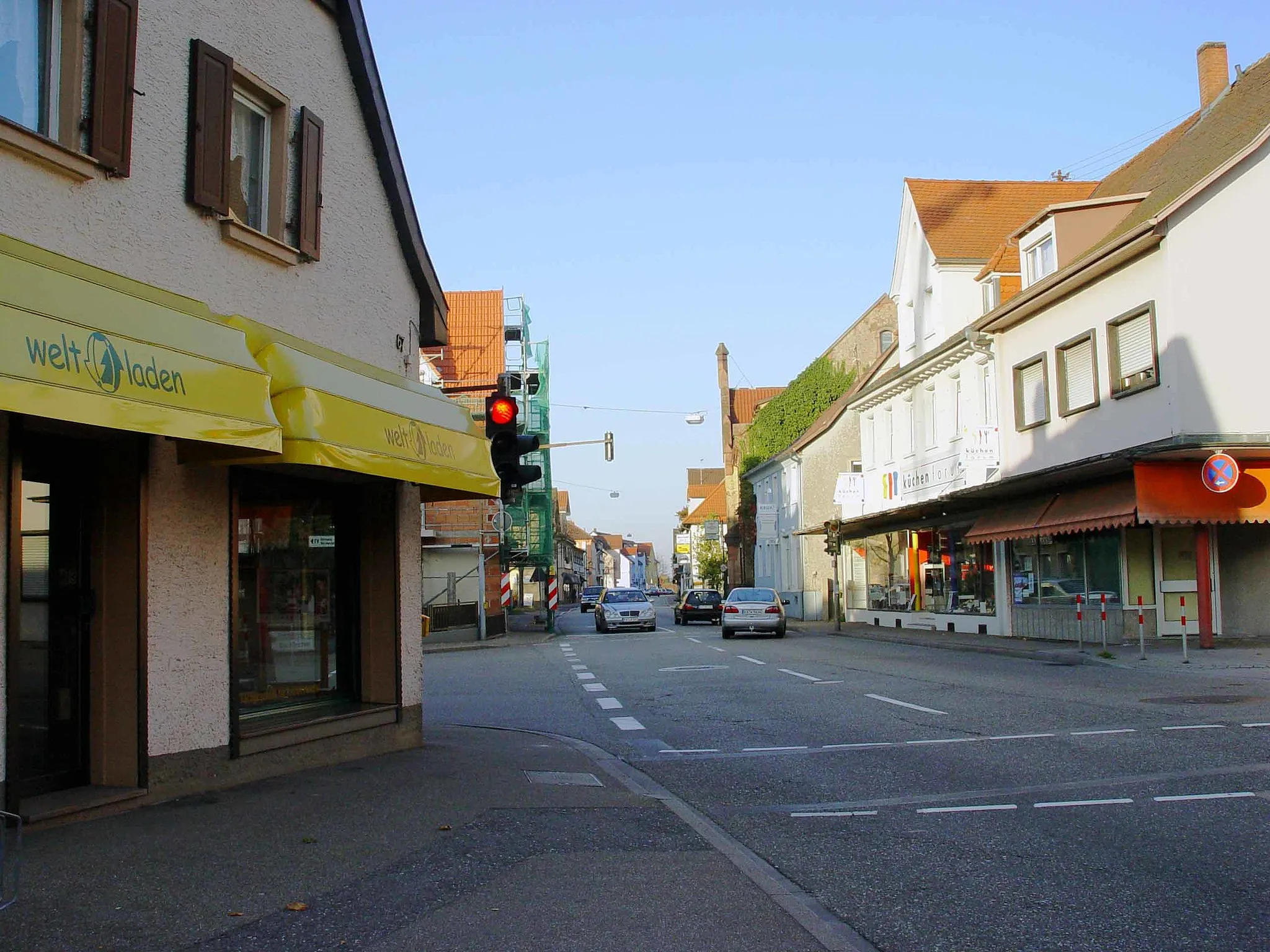 Photo showing: Fotografiert von Martin Dürrschnabel.

Straßenbild in Durmersheim, Deutschland.