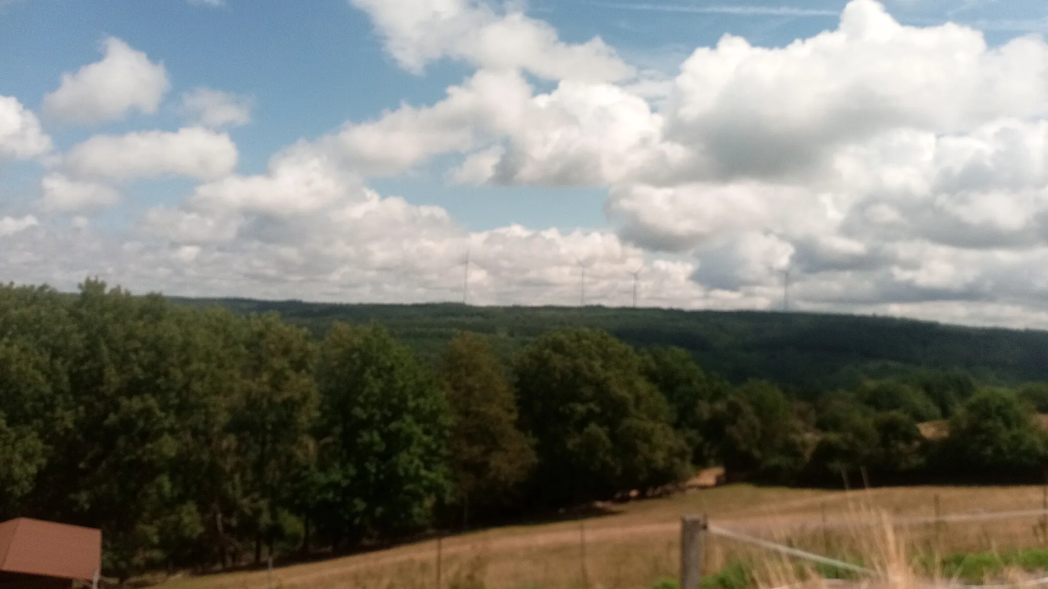 Photo showing: Windpark Hainstadt-Buchen von Stürzenhard aus gesehen