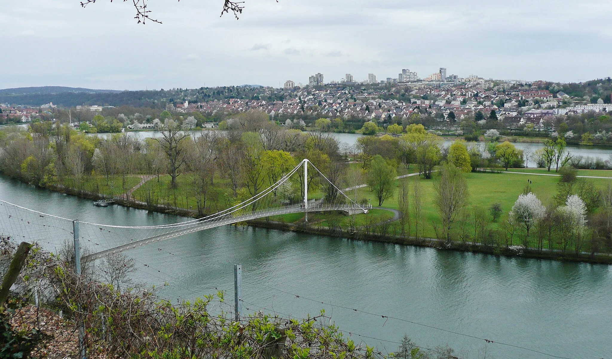 Photo showing: Neckar und Max-Eyth-See, Stuttgart