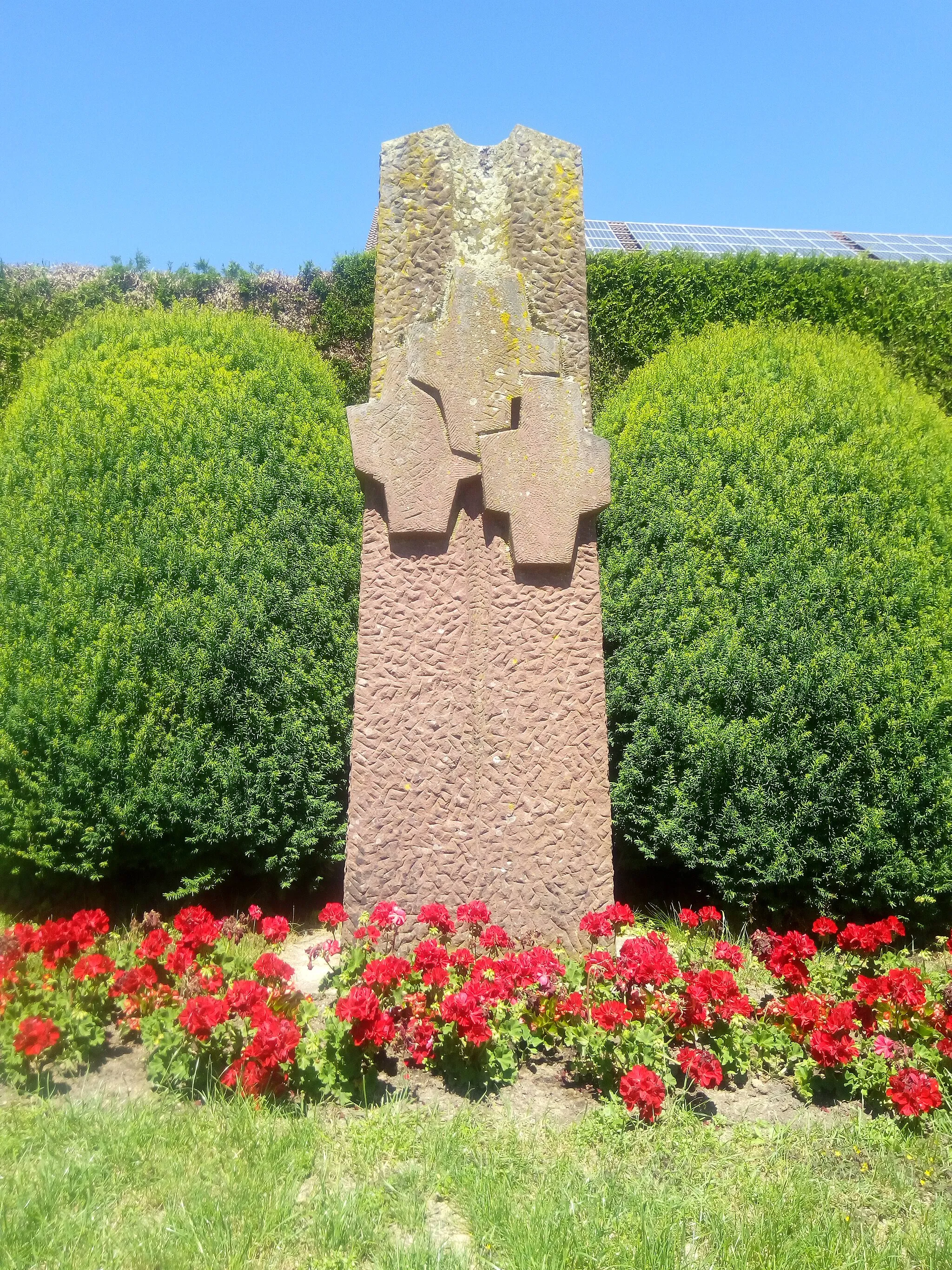 Photo showing: Denkmal in Hollerbach.